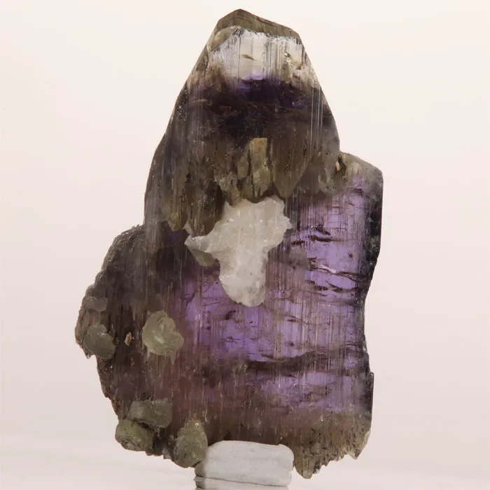 135.17ct Natural Tanzanite Crystal