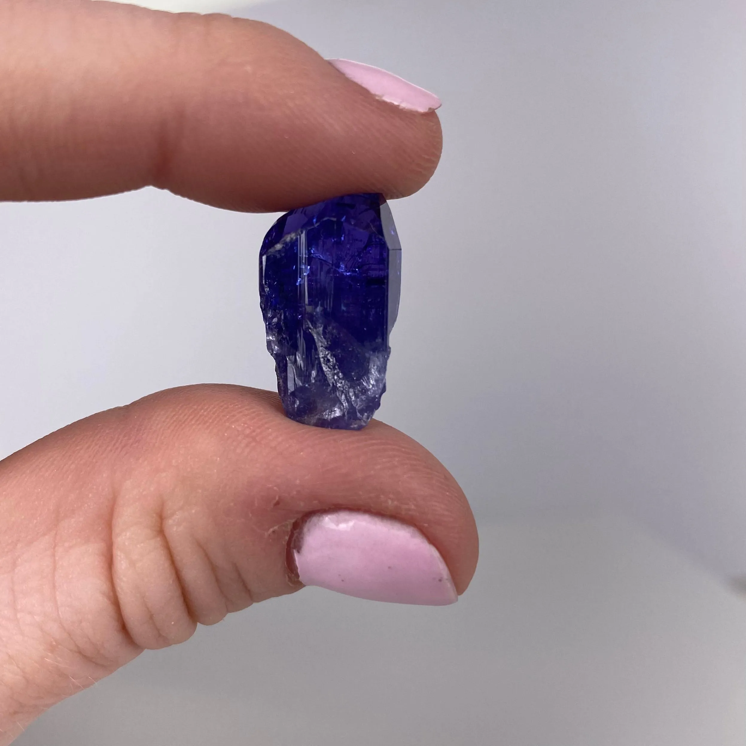 14.7ct Tanzanite Crystal
