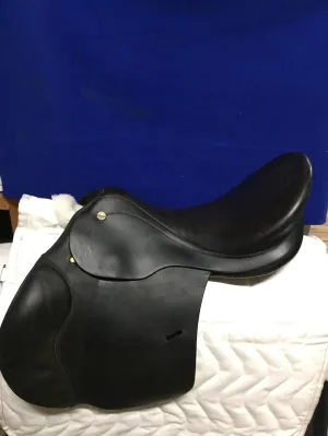 17" Prestige Hippos Saddle