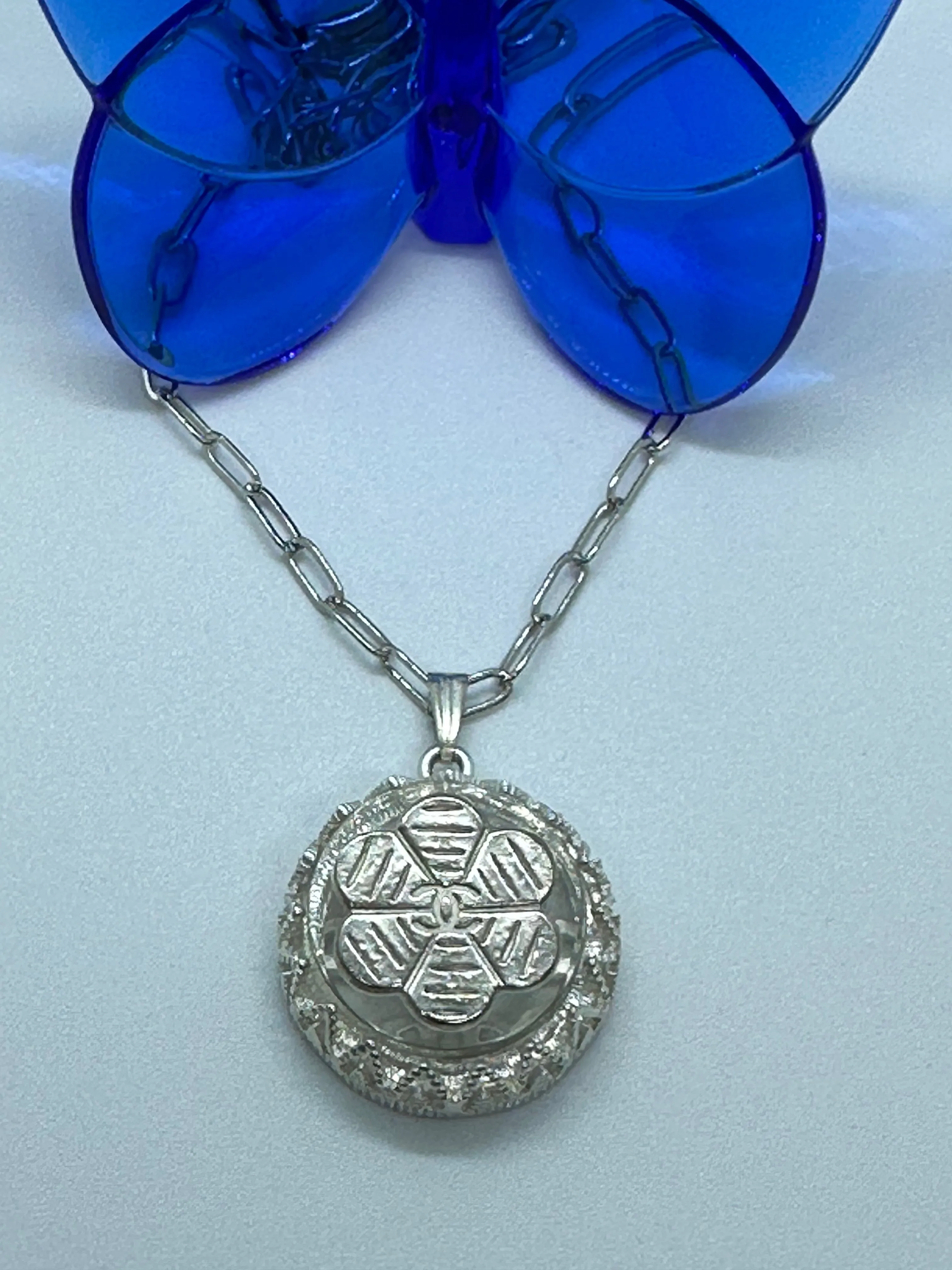 #234 Vintage Couture Necklace 28mm