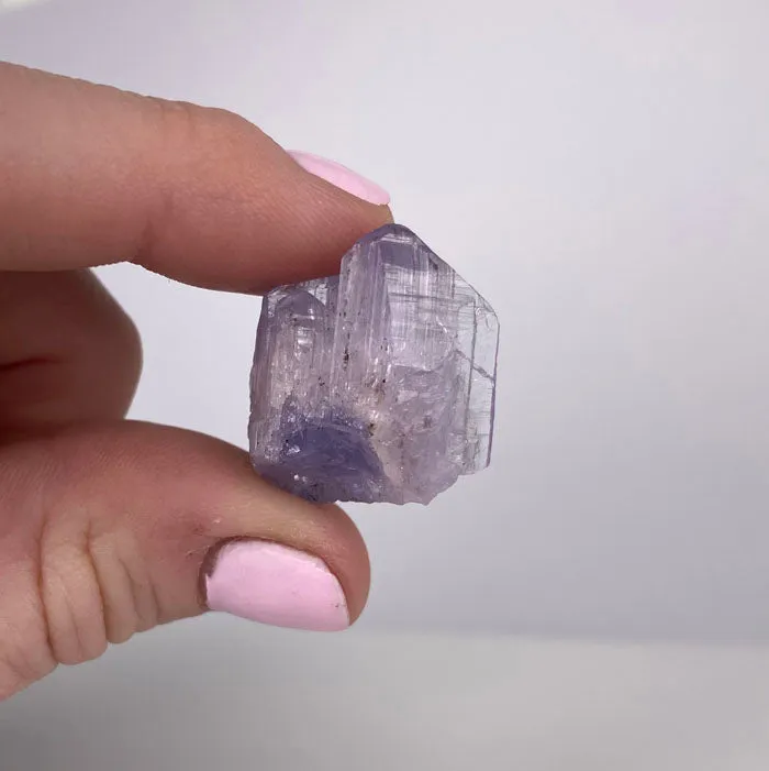 34.87ct Lavendar Tanzanite Crystal