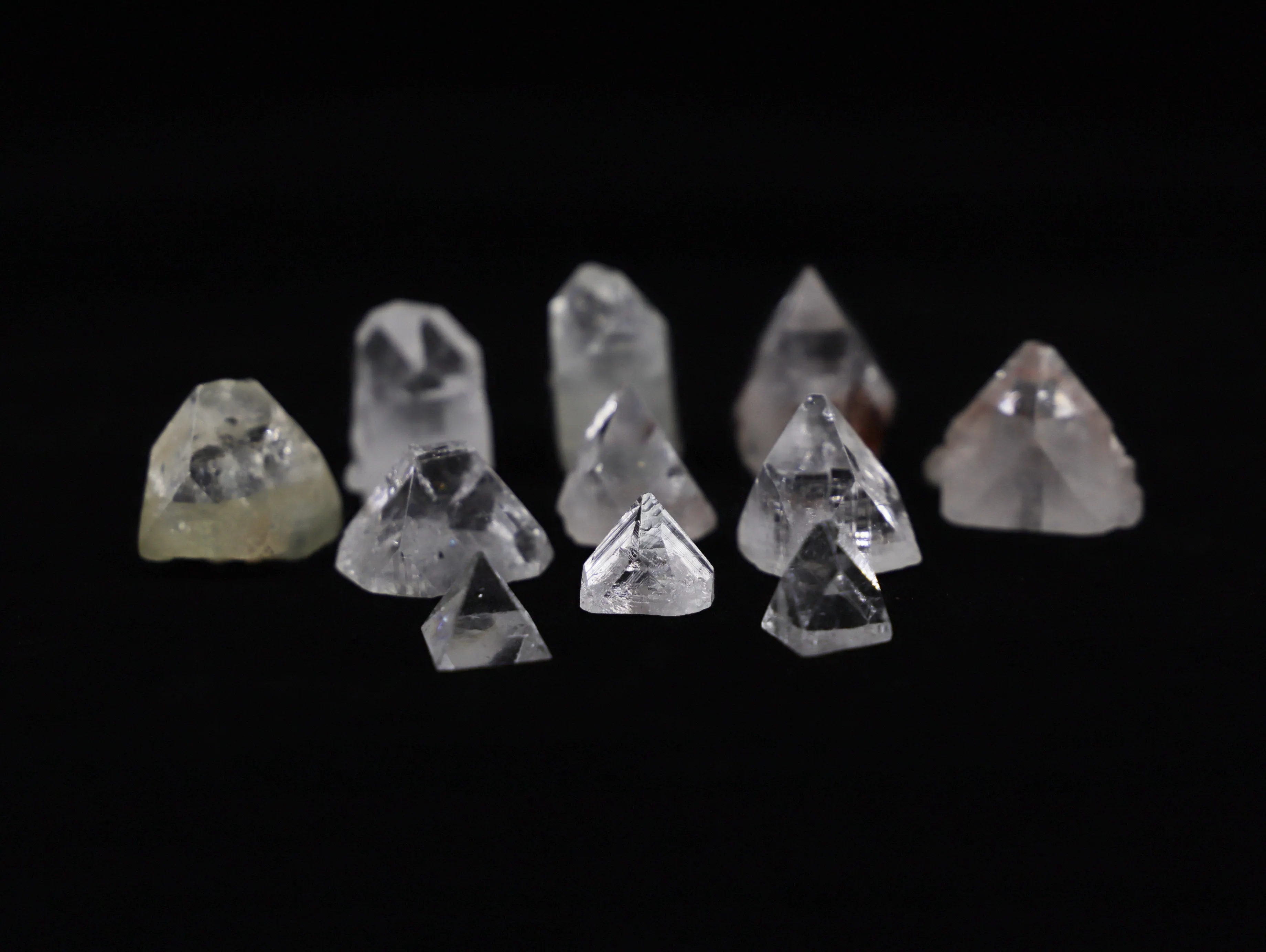 Apophyllite tip