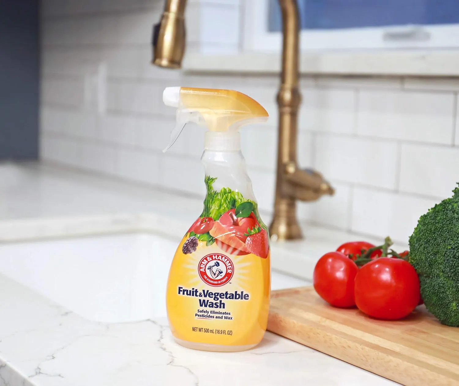 Arm and Hammer Fruit & Vegetable Wash, Produce Wash, Produce Cleaner, Pack of 3, 16 Oz. Bottles, 1 Trigger (Packaging May Vary)