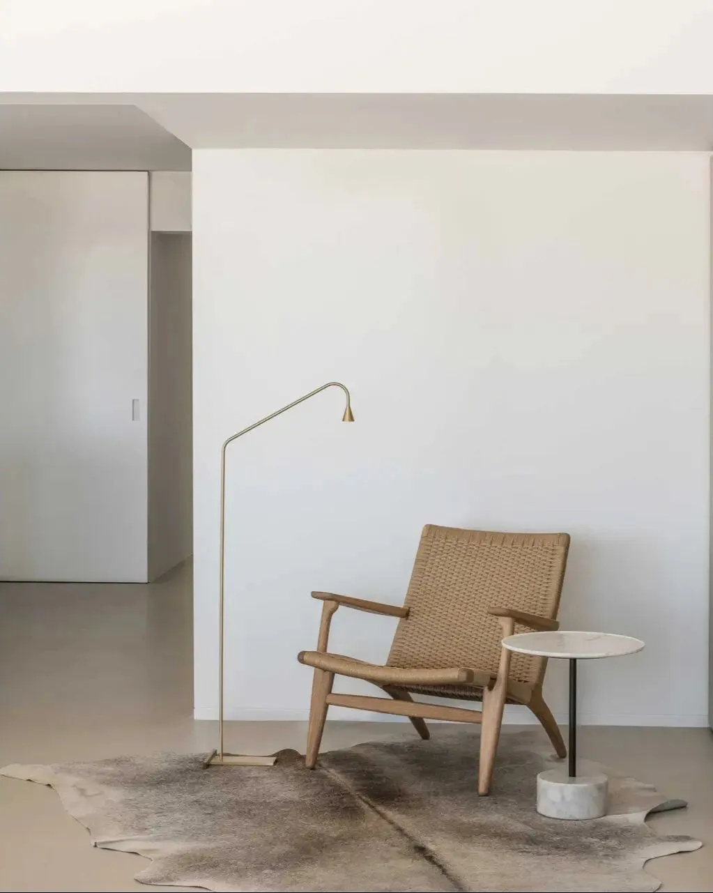 Austere - Floor Lamp