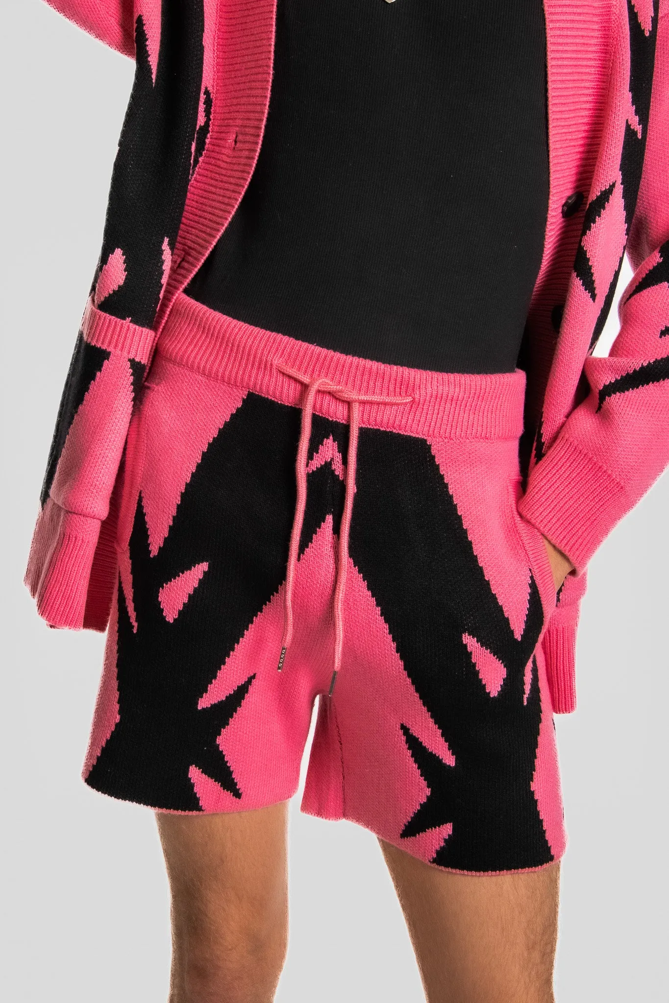 BARBED NEON KNIT SHORT
