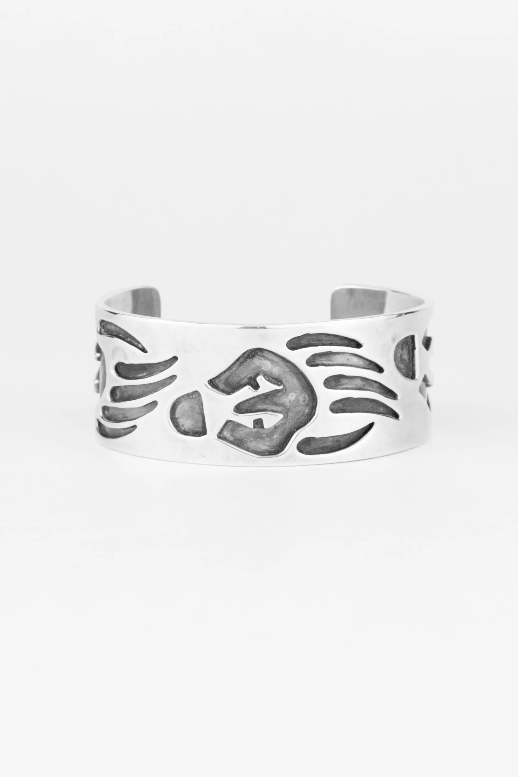 Bearclaw Vintage Overlay Cuff