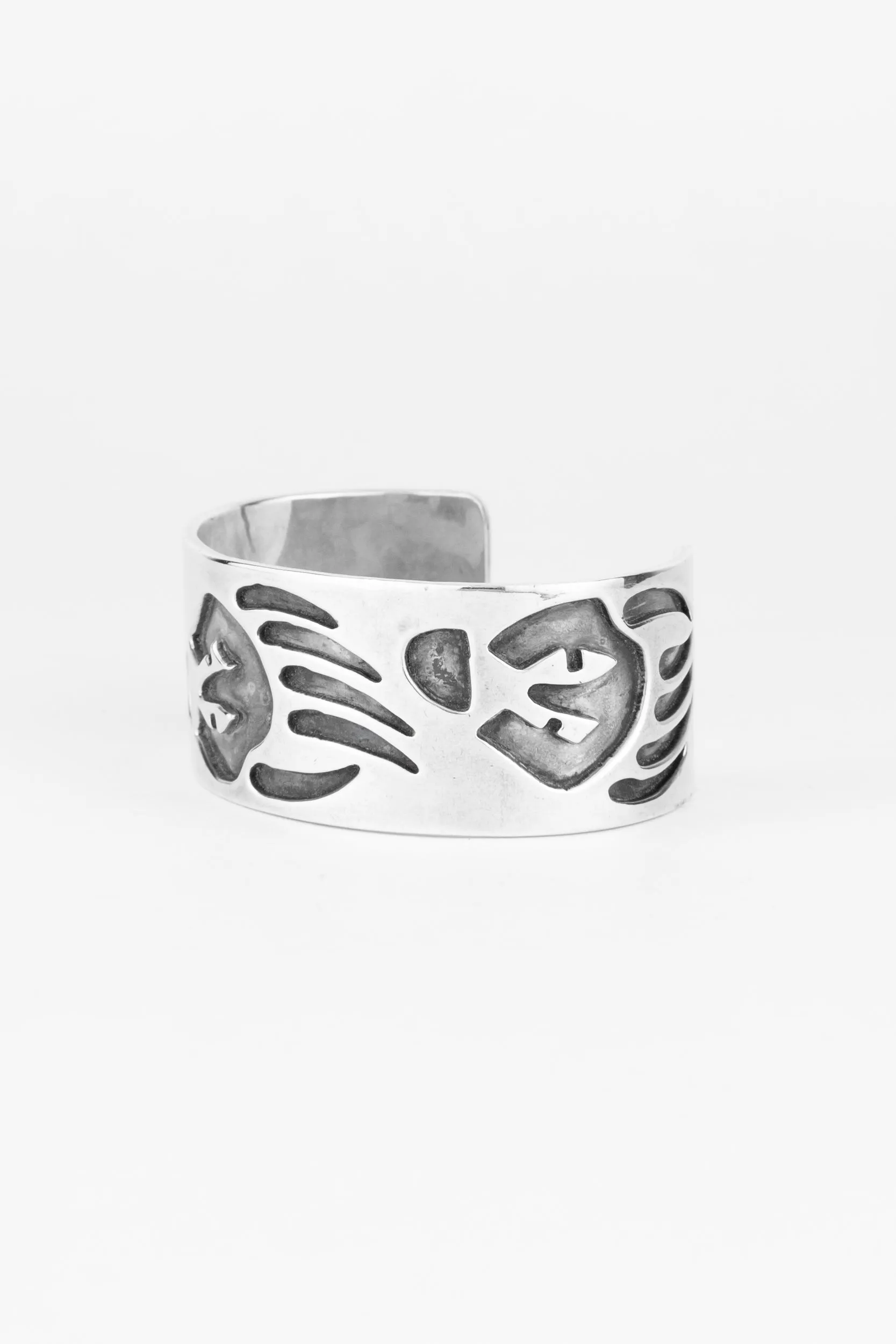 Bearclaw Vintage Overlay Cuff