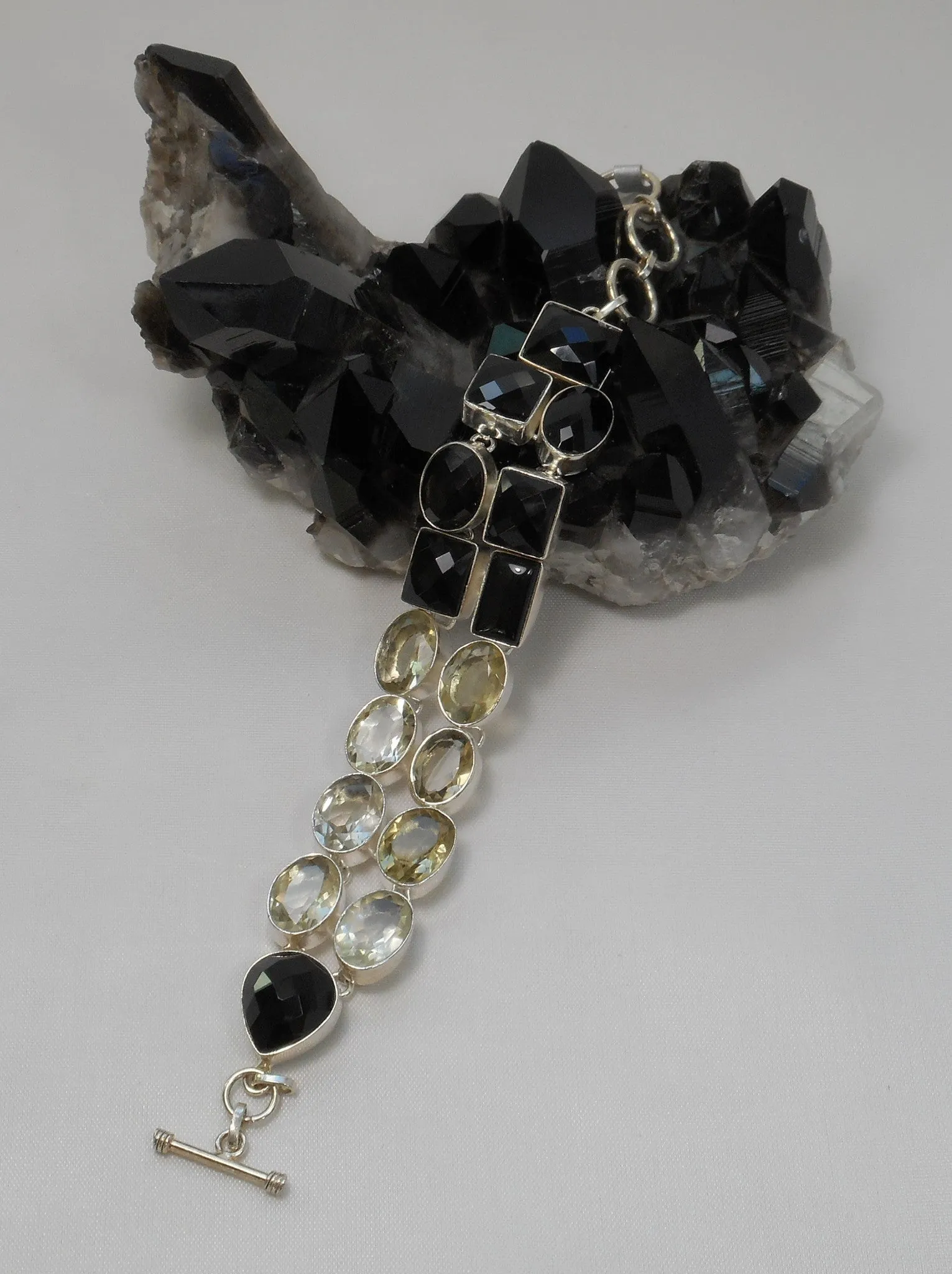 Black Onyx Bracelet 3 with Citrine Quartz