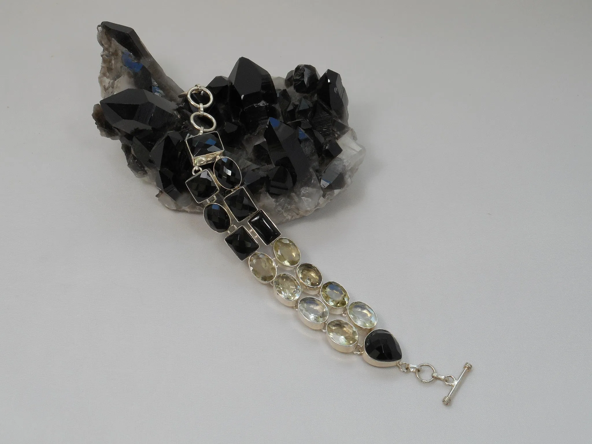 Black Onyx Bracelet 3 with Citrine Quartz
