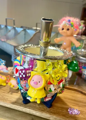 Blue love Cartoon MATE Vase