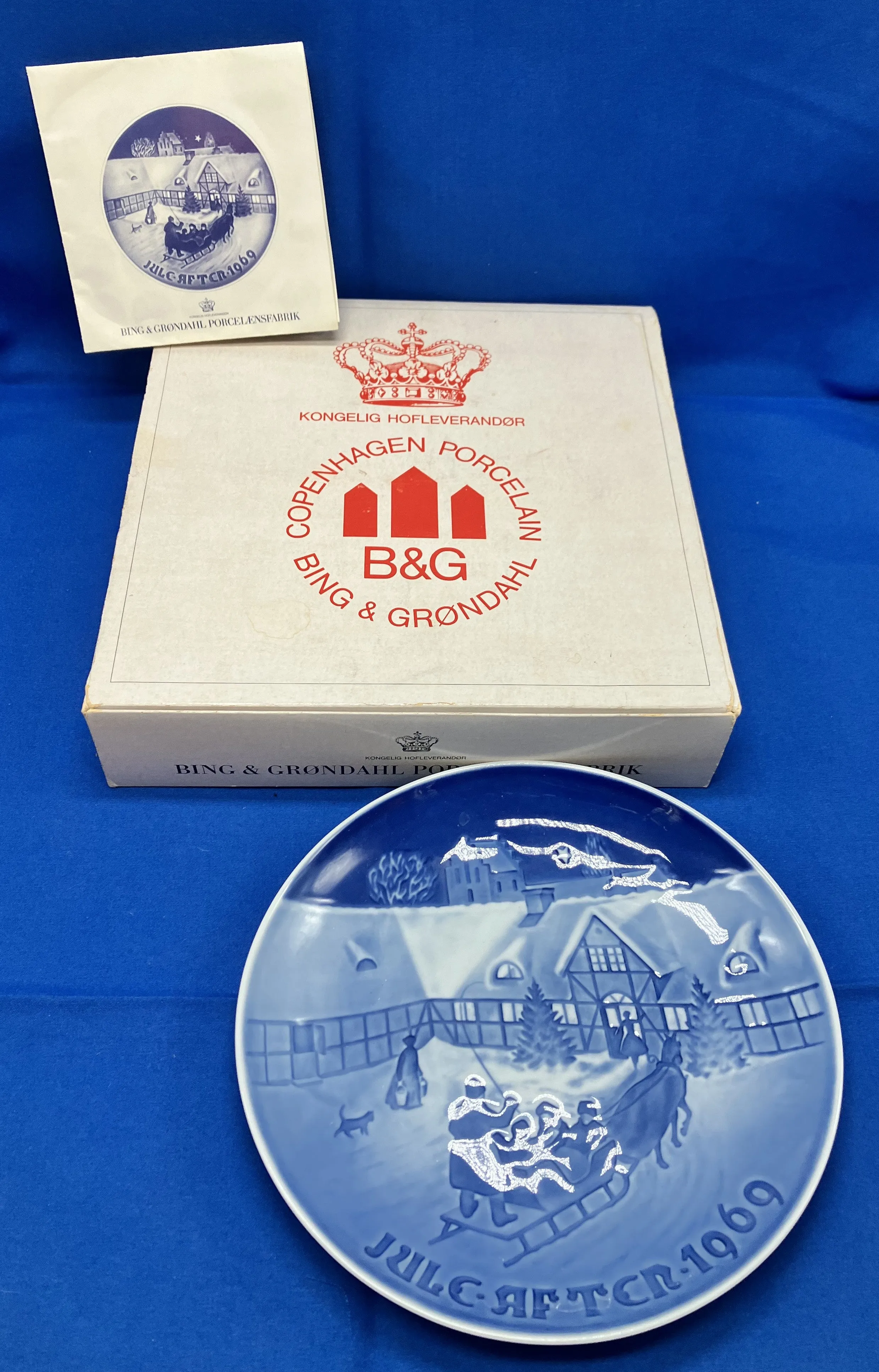 Christmas Plate Bing & Grondahl 1969 Arrival of Guests Denmark
