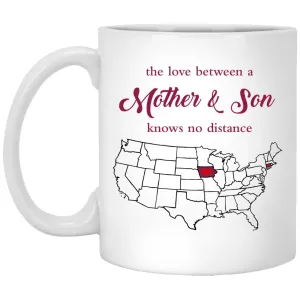 Connecticut Iowa The Love Between Mother And Son Mug