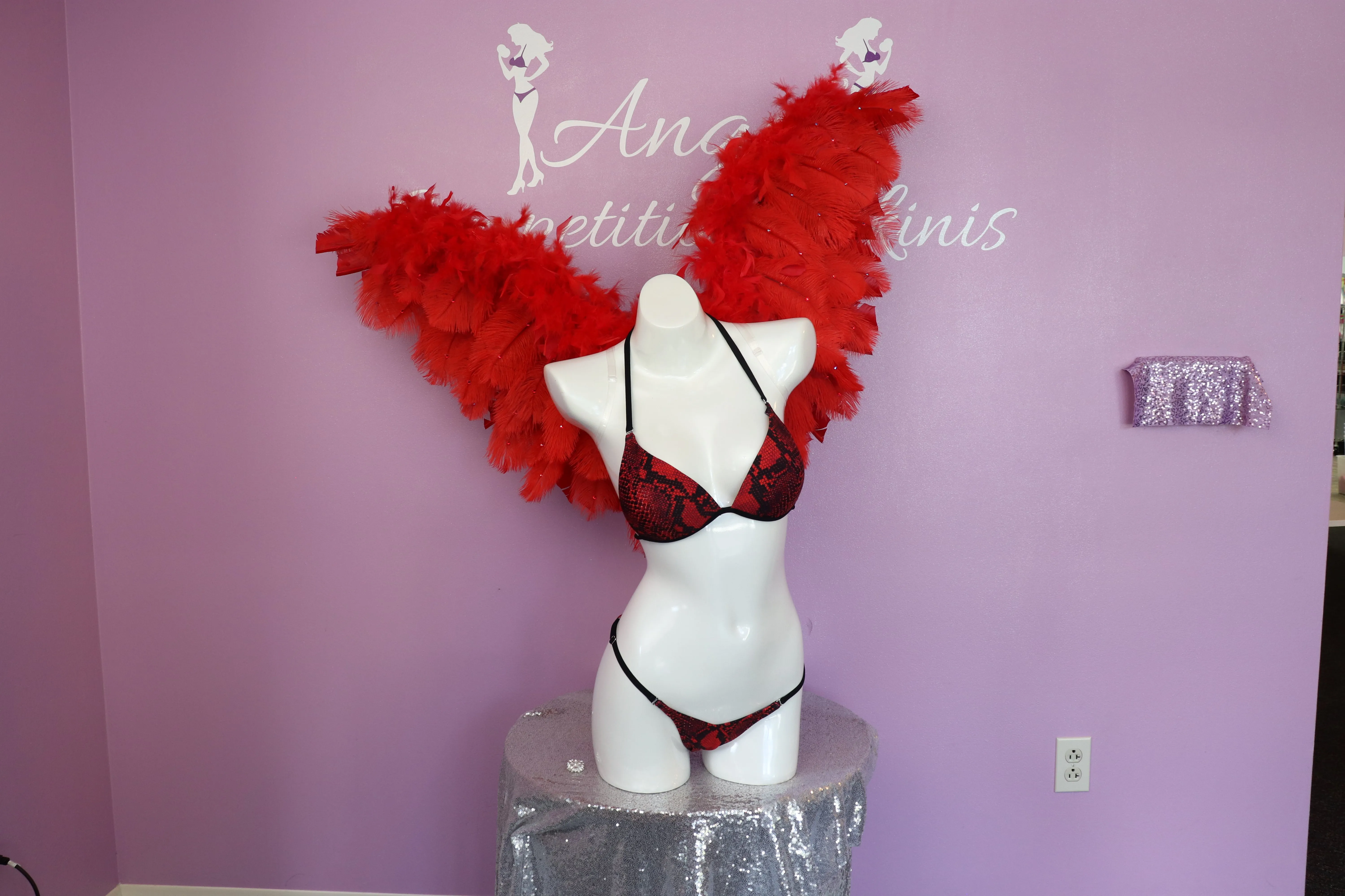 Couture Large Accessory