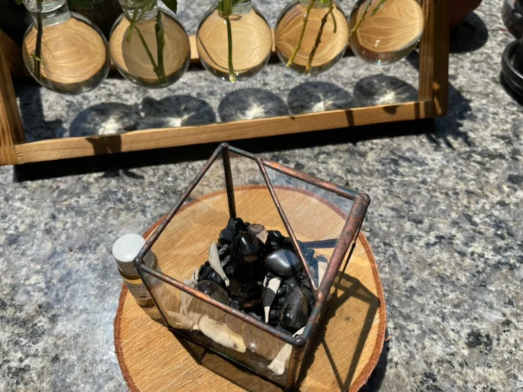 Crystal Energy Terrariums, Complete Collections with Intention FB1201