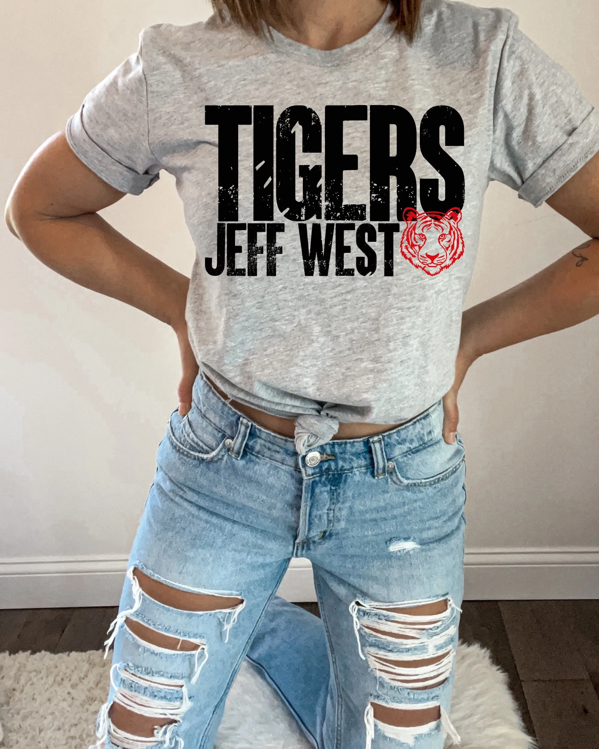 CUSTOM - Team Name and Mascot Distressed (M136)