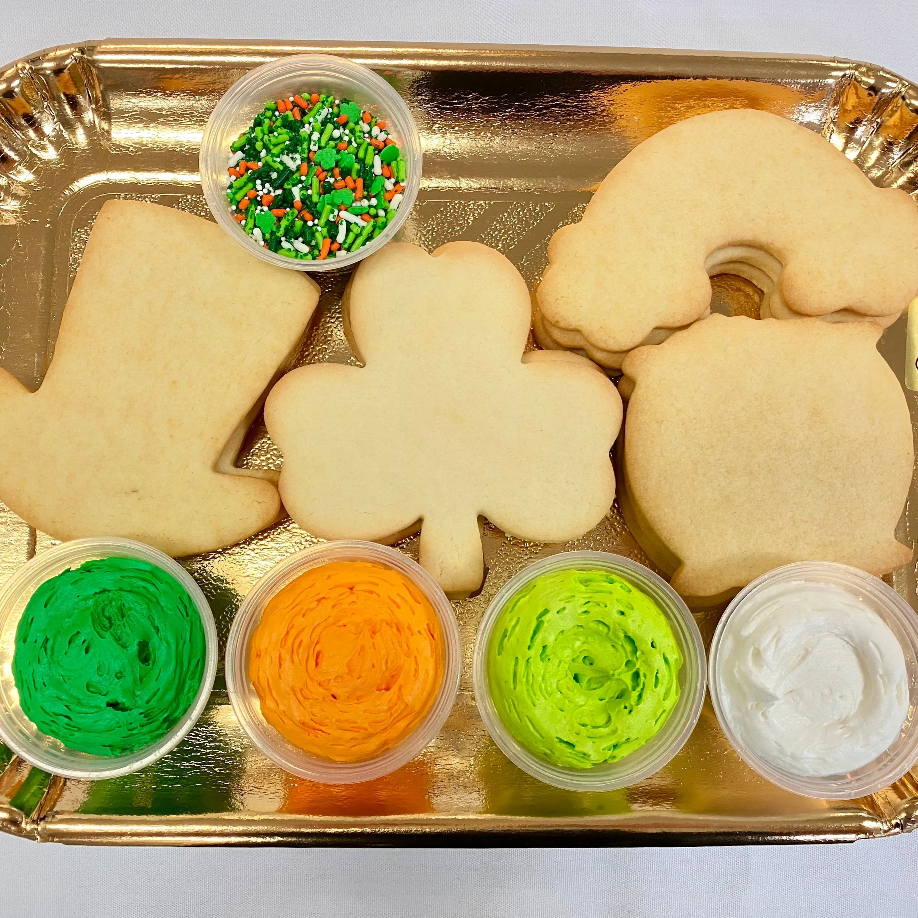 Decorate Your Own St. Patrick's Day Cookie Tray