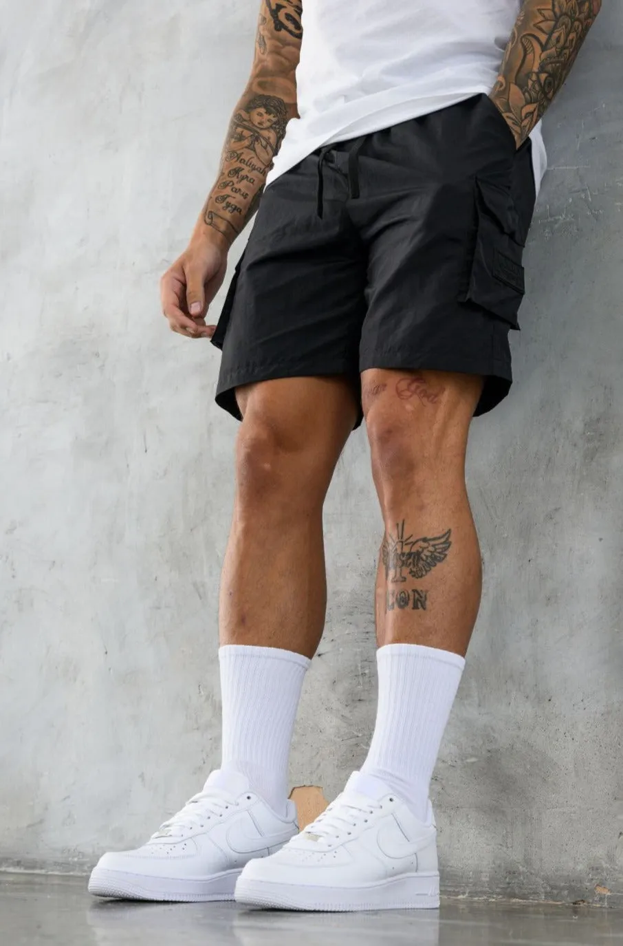 ELITE UTILITY CARGO SHORTS - BLACK