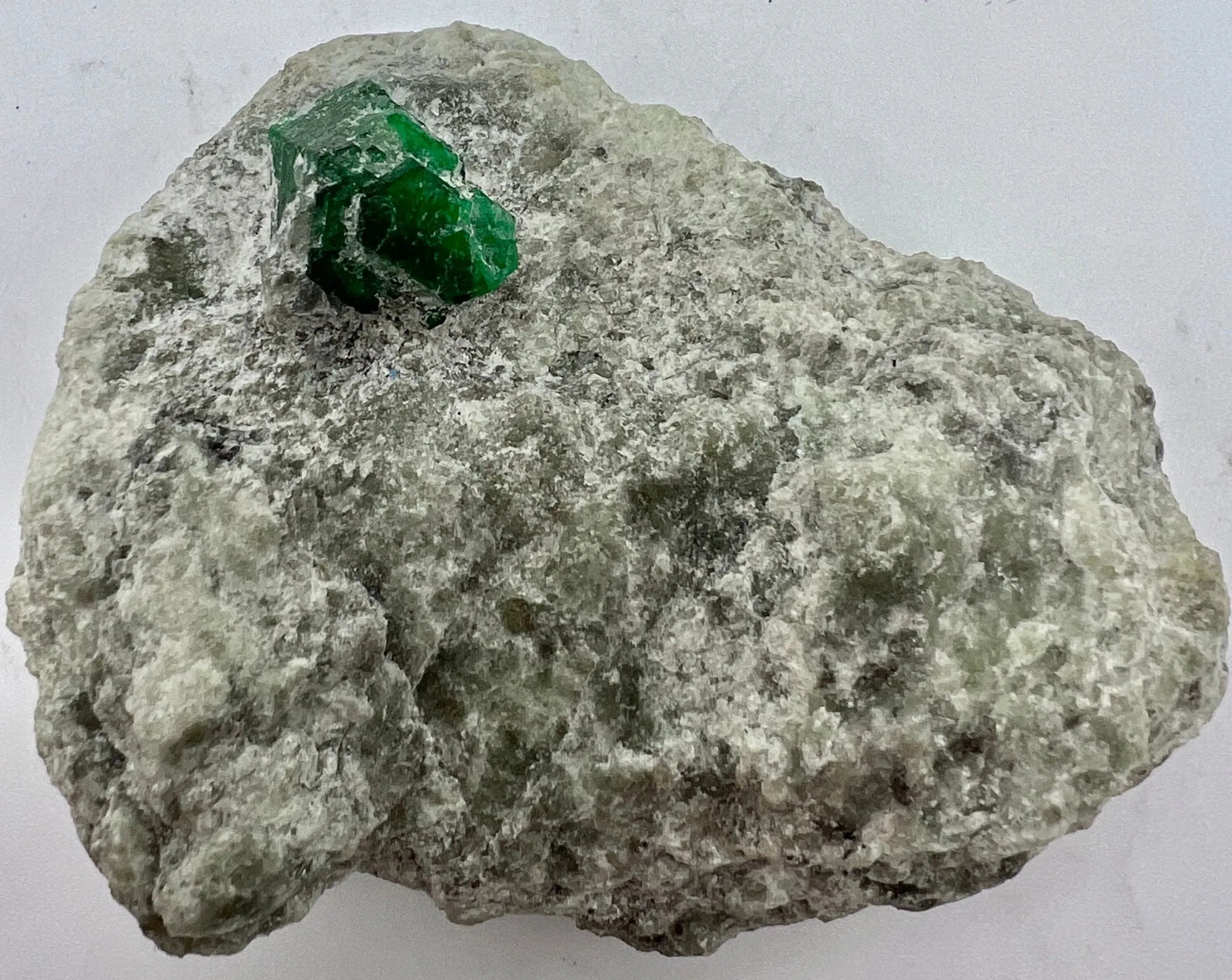 Emerald in Matrix