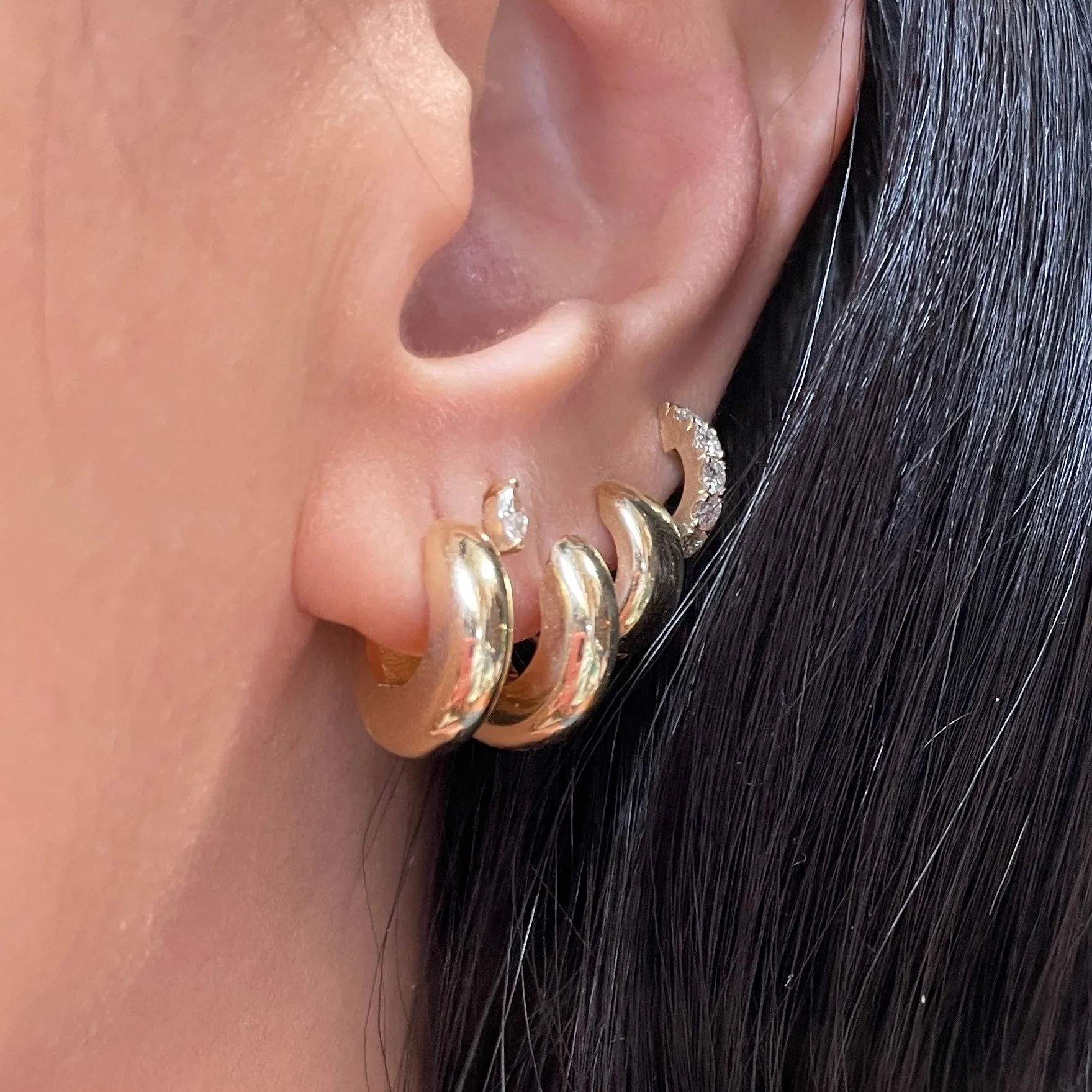 EVERYDAY CHUNKY Huggie Earrings