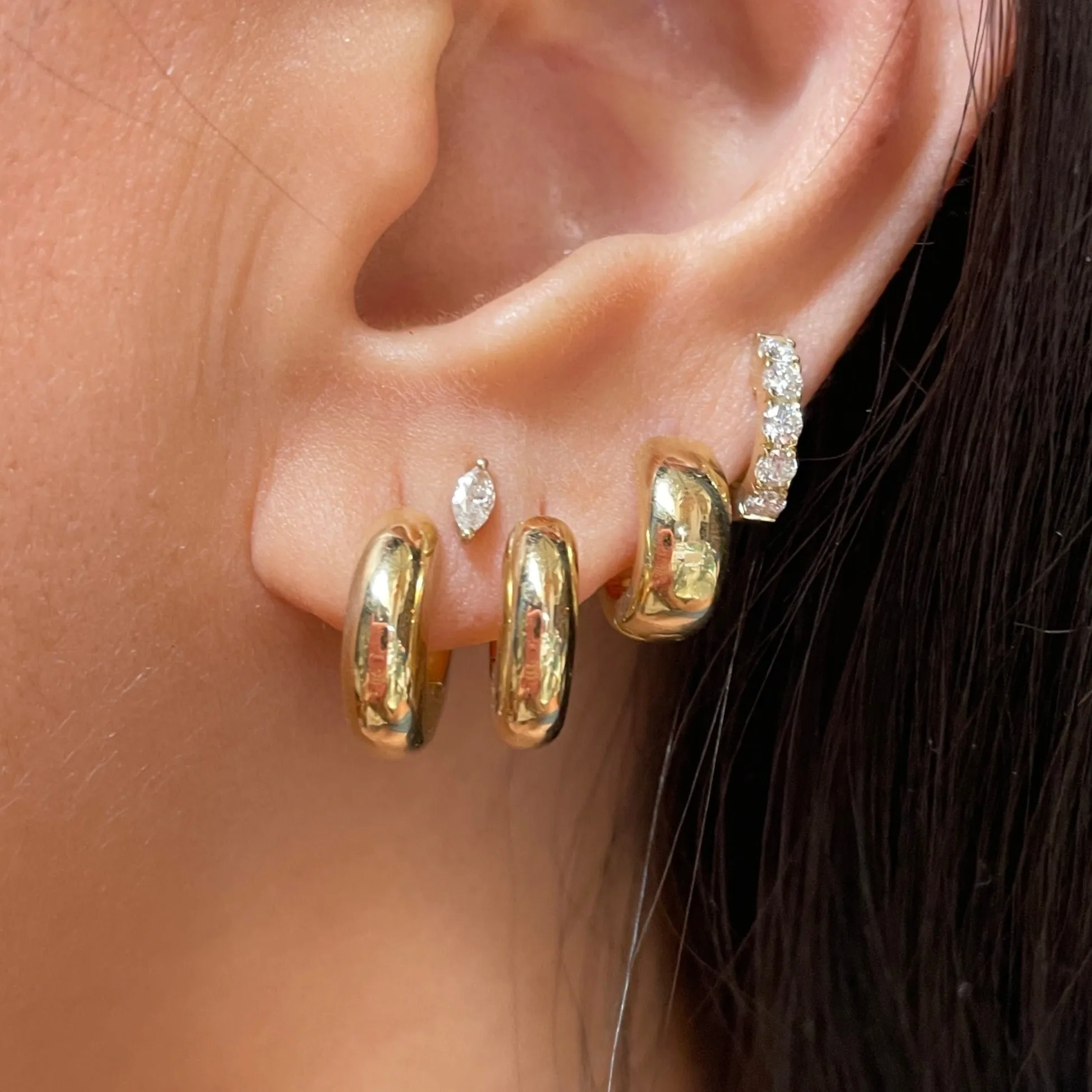 EVERYDAY CHUNKY Huggie Earrings