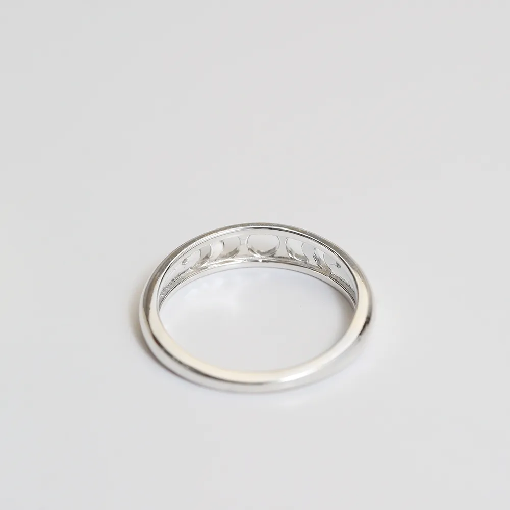 EVERYDAY MOON PHASE RING