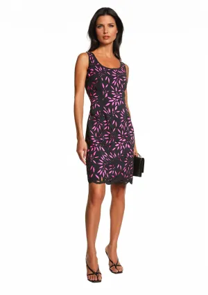 FOCUS by Shani - Sleeveless Laser Cut Dress in Black/Pink