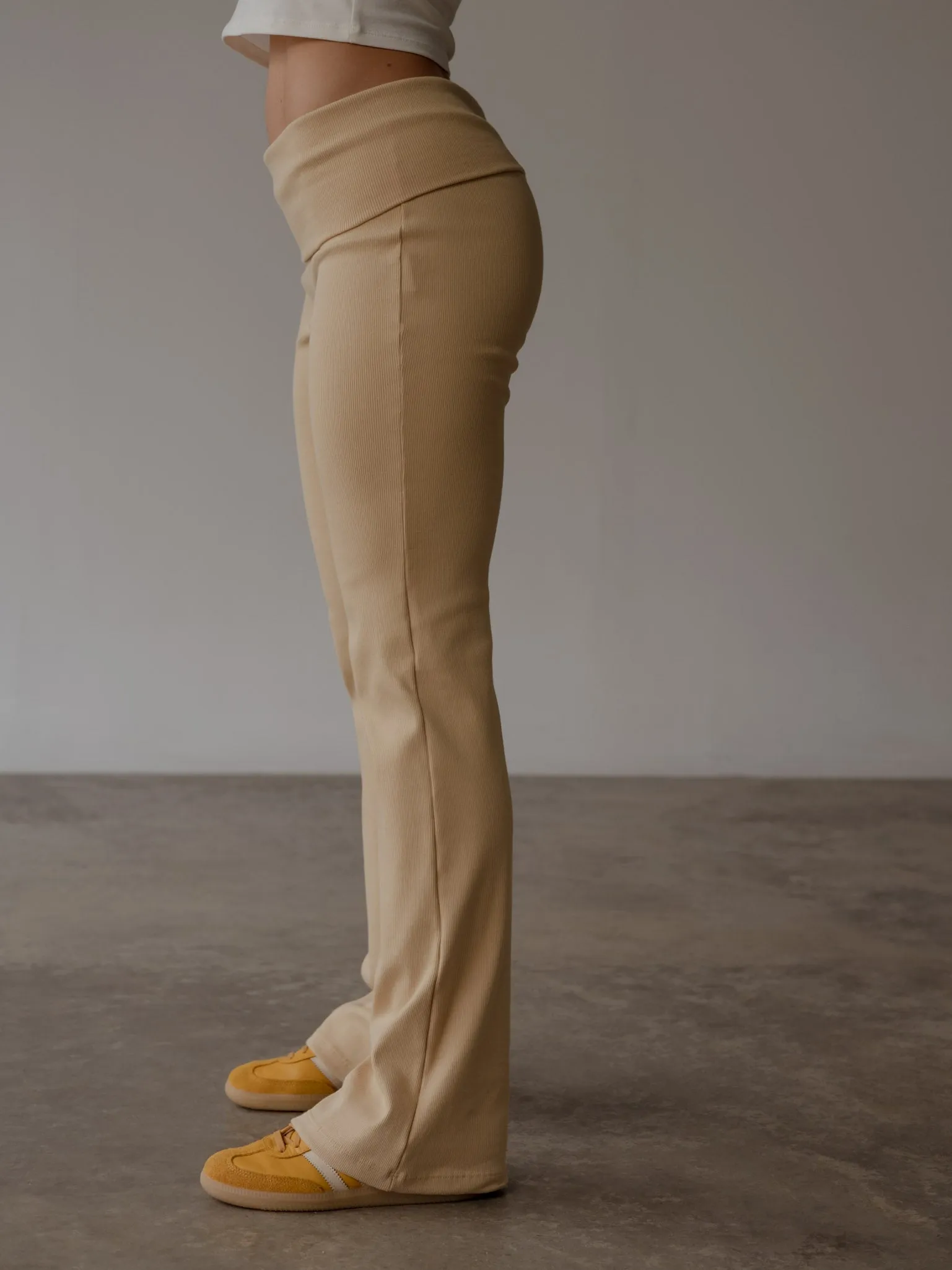 FOLDED LOUNGE PANT - SAND