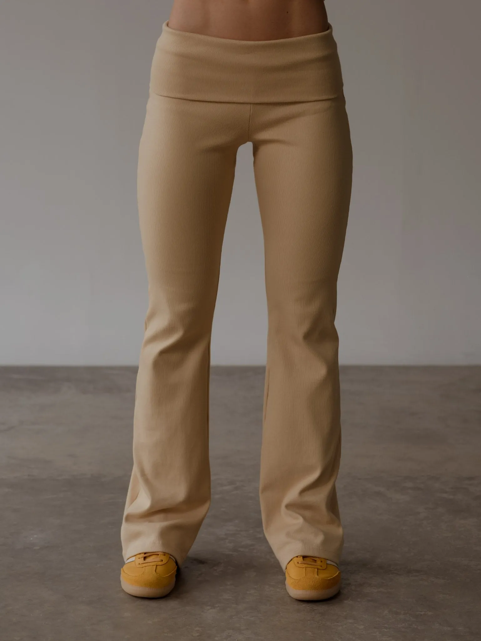 FOLDED LOUNGE PANT - SAND