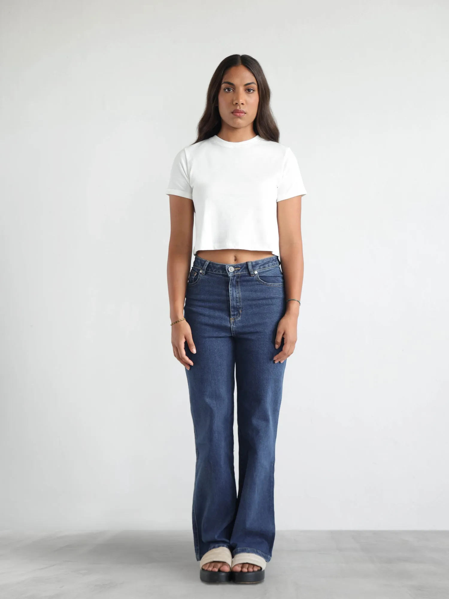Folded Sleeved Crop T Shirt