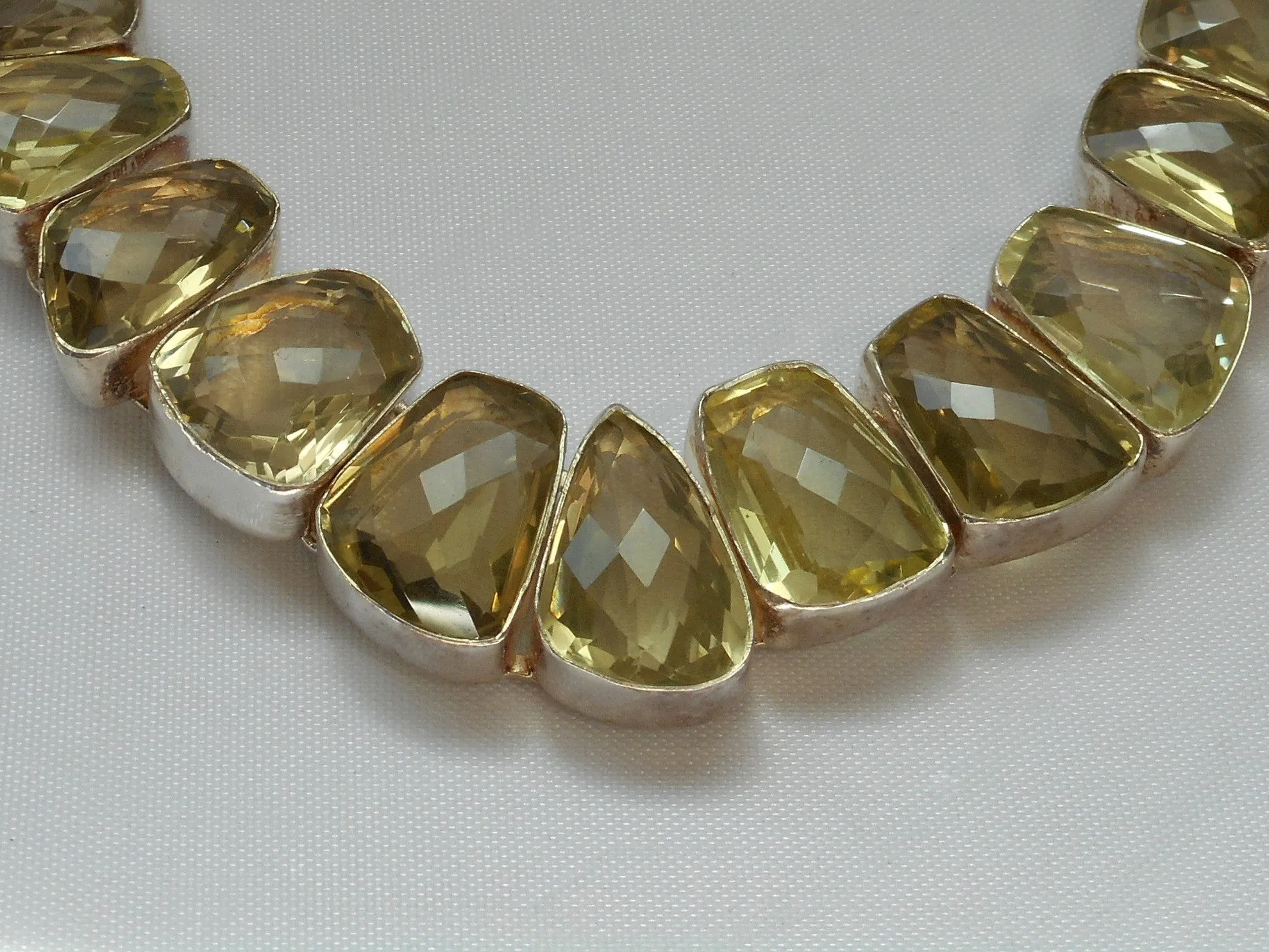 *Honey Citrine Quartz Crystal Gemstones Necklace 2
