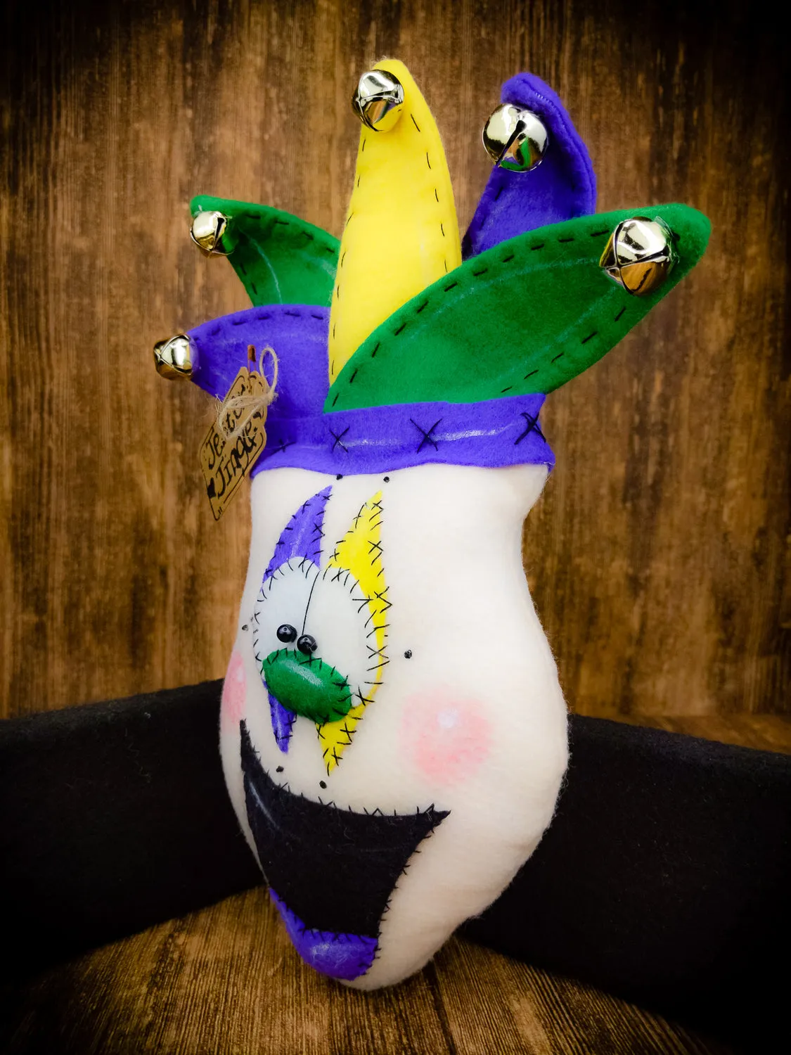 Jester Jingle - Mardi Gras Primitive