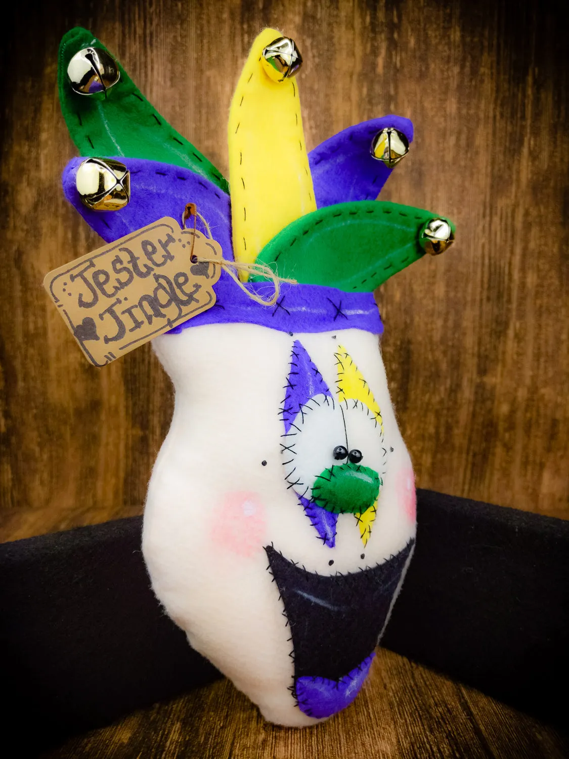 Jester Jingle - Mardi Gras Primitive
