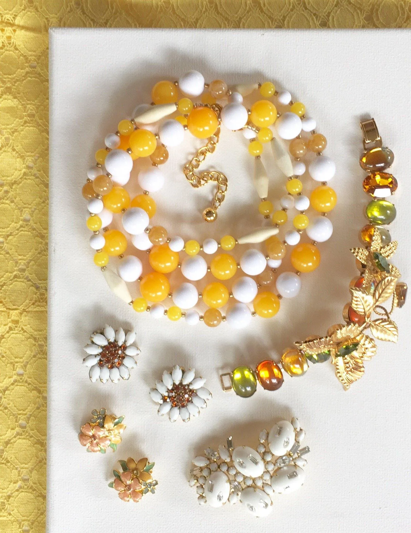 Joan Rivers Yellow and White Beaded Necklace