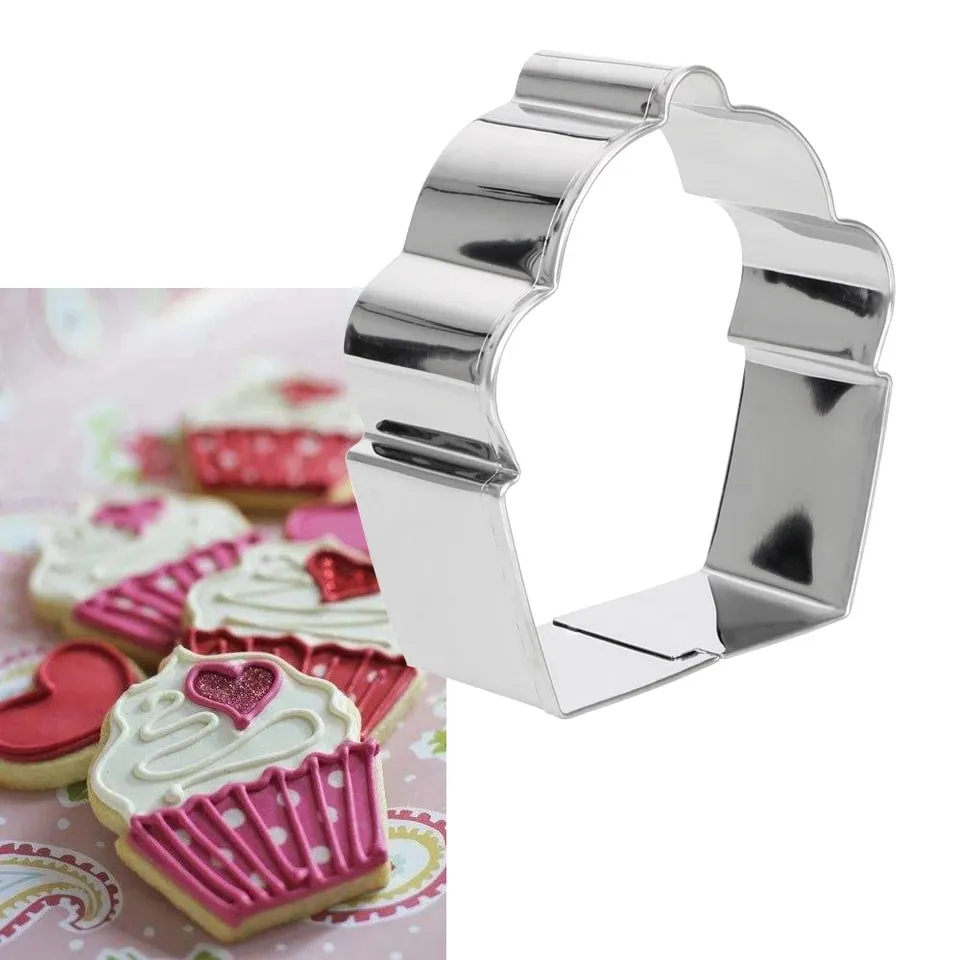 LARGE DECORATED CUPCAKE COOKIE CUTTER