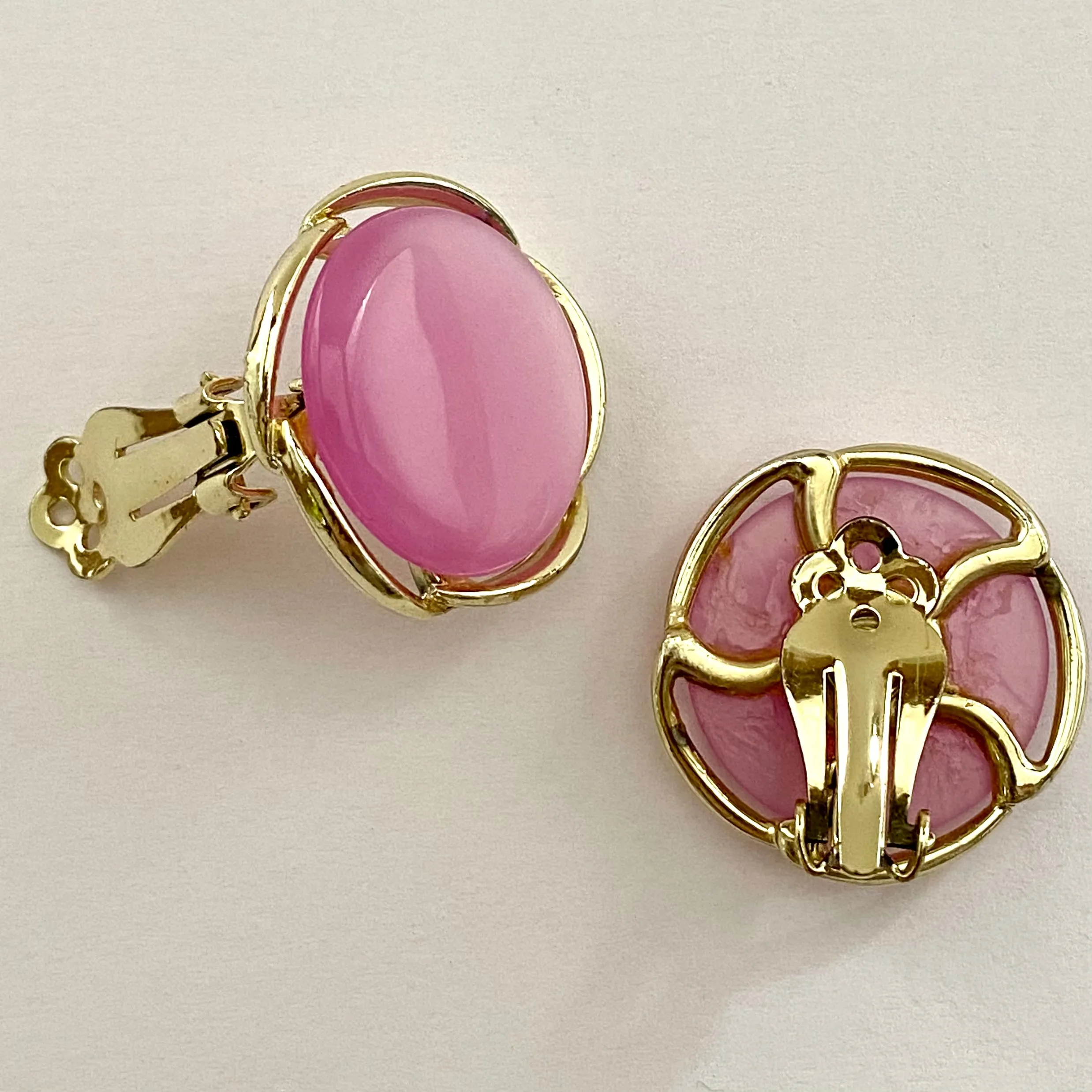 Late 50s/ Early 60s Lucite Earrings