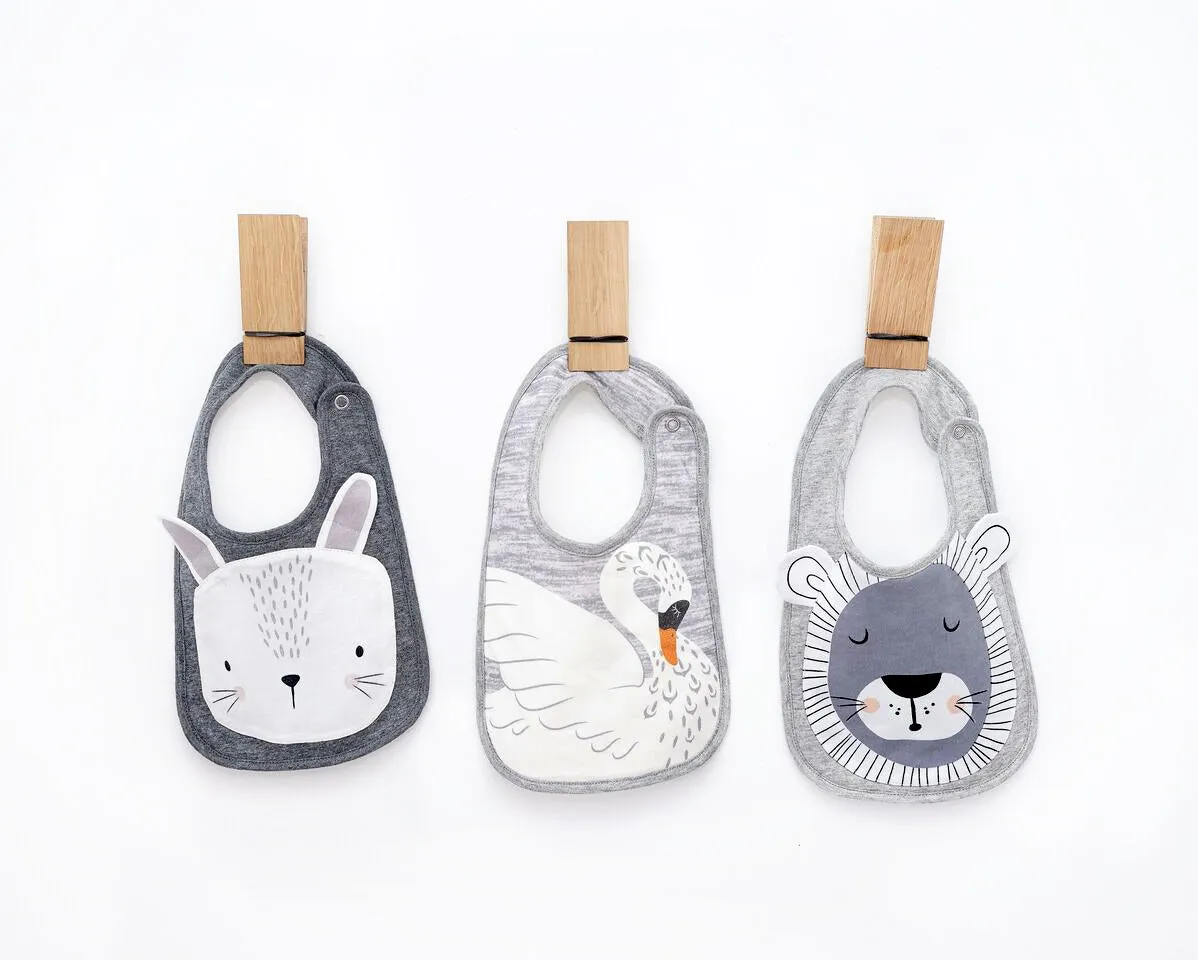 Lion Bib