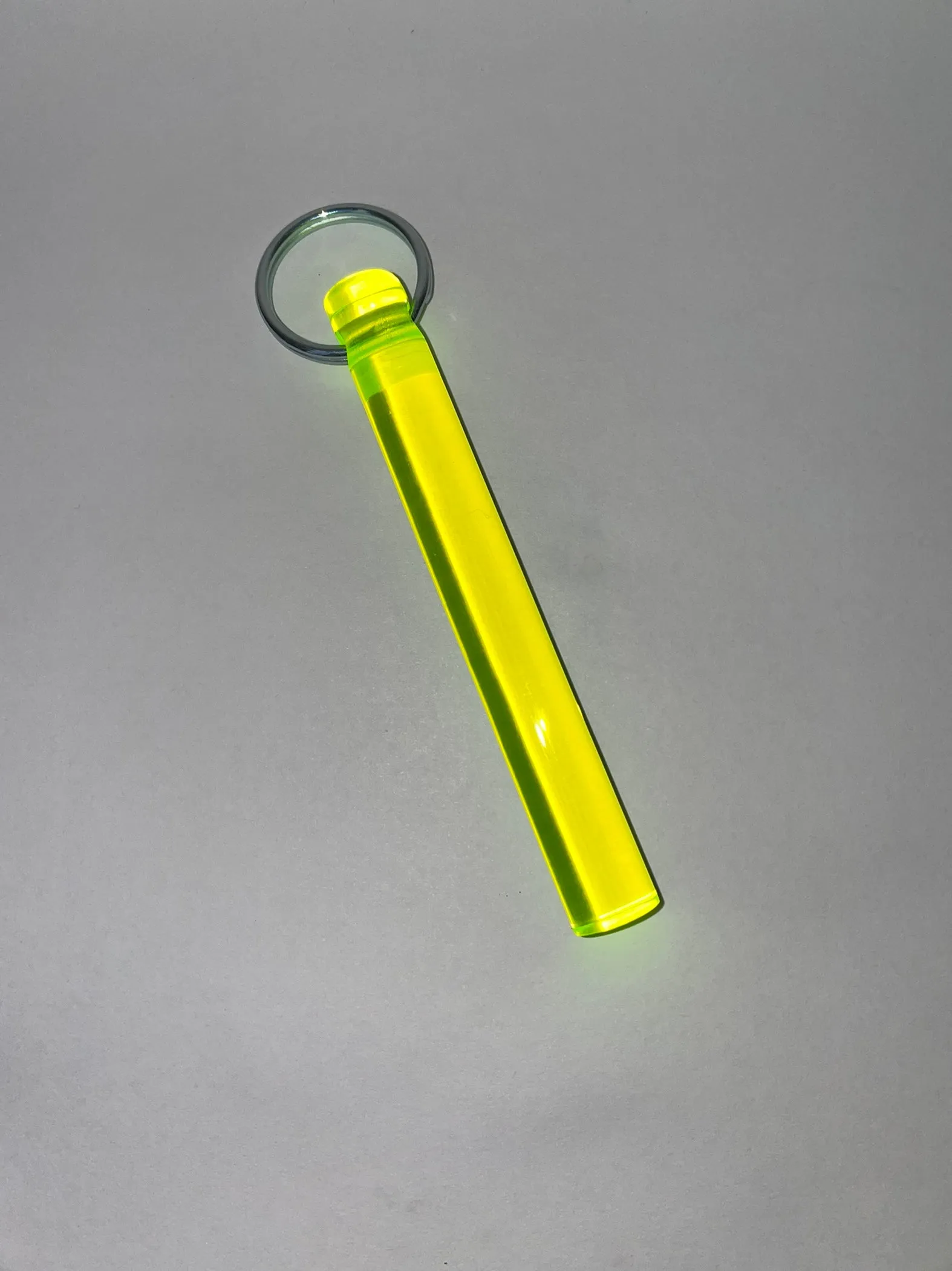 LUCITE ROD KEYCHAIN