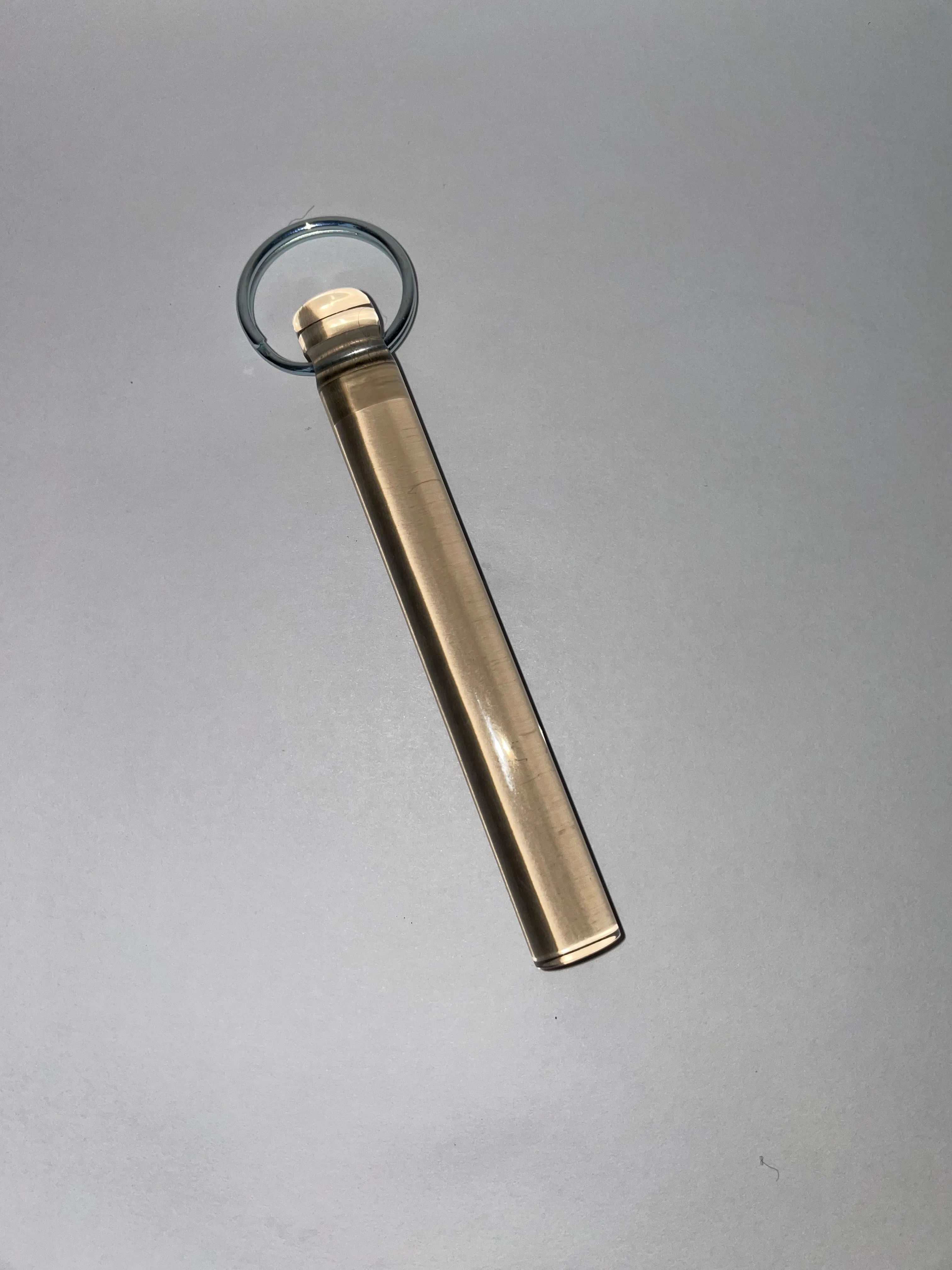 LUCITE ROD KEYCHAIN