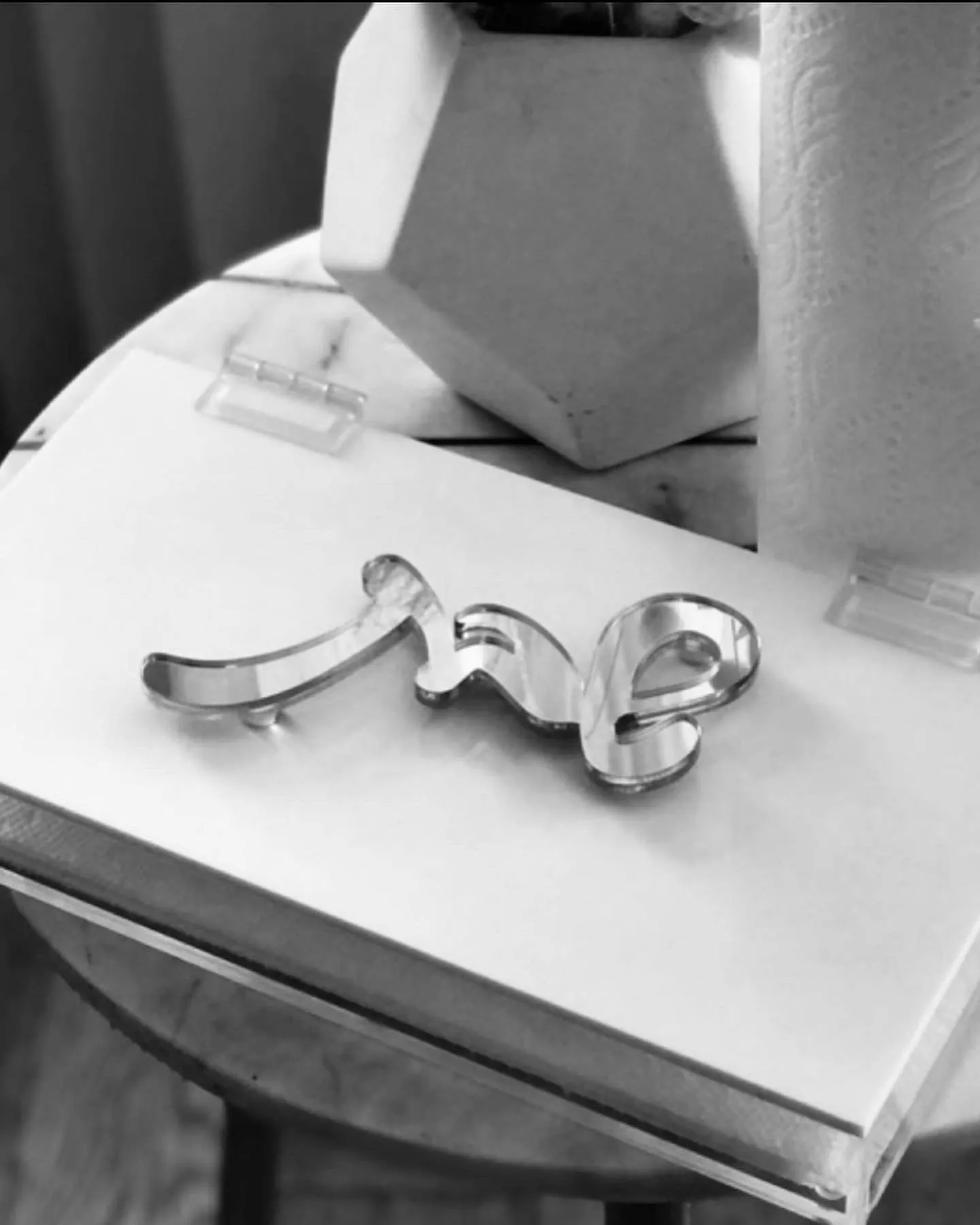 Lucite Shabbos Box/Paper Towel Holder