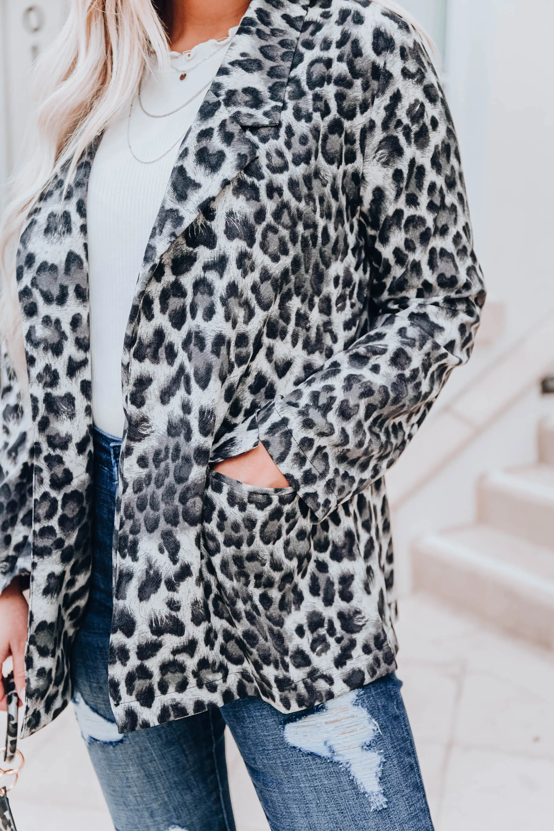 Luminous Leopard Blazer - Grey