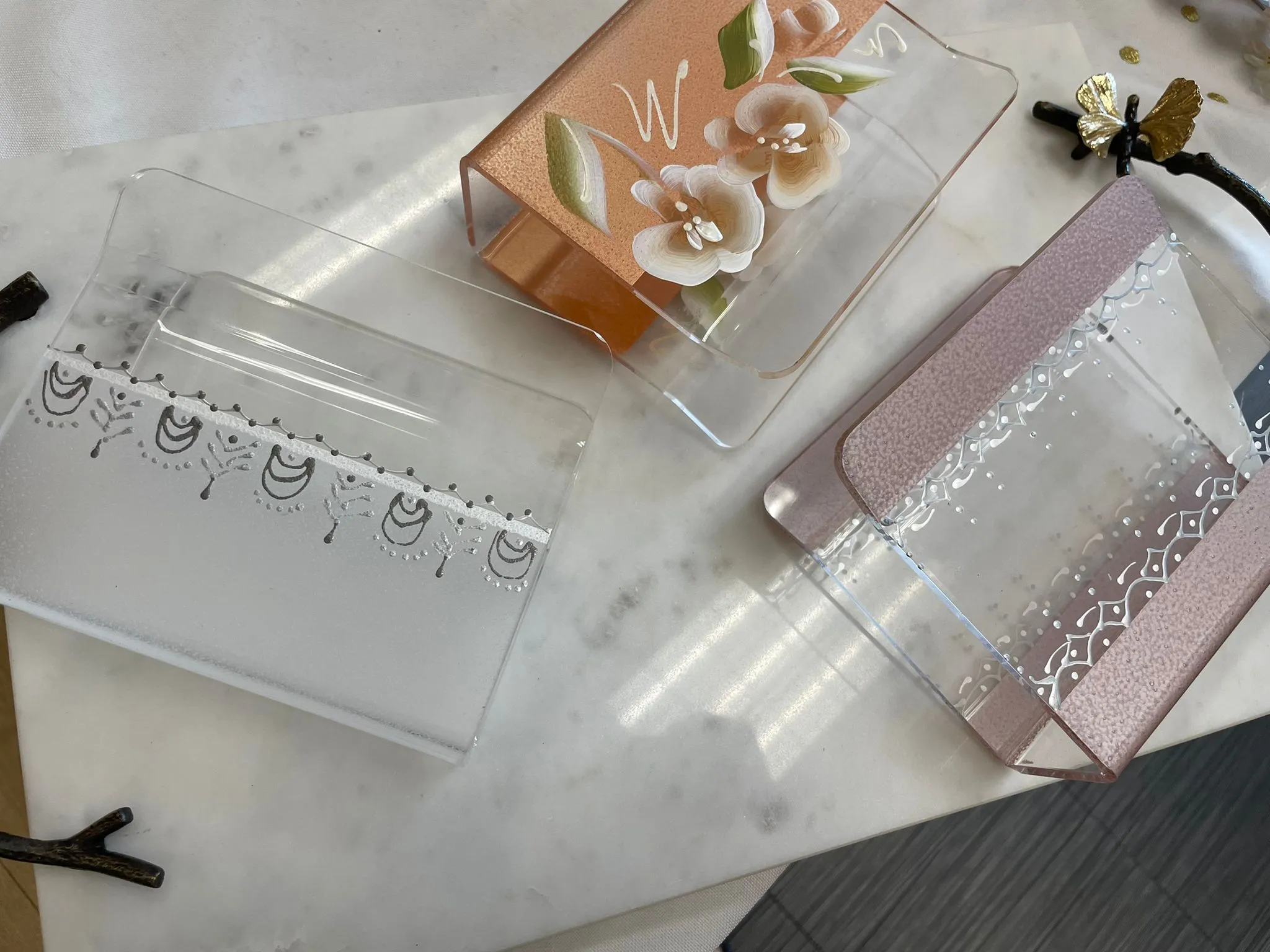 Matte Clear Napkin Holder