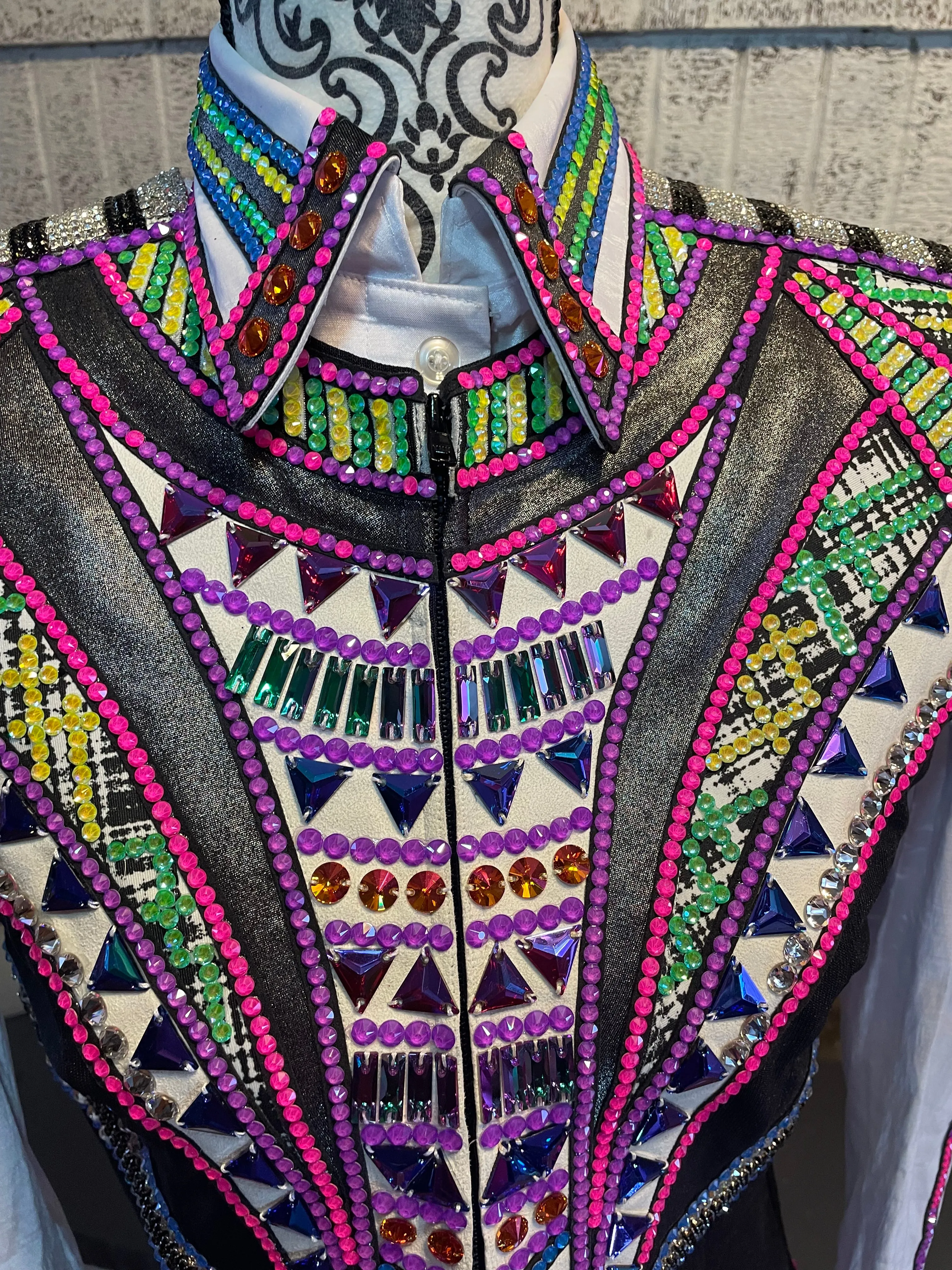 Medium Unbridled Couture vest set