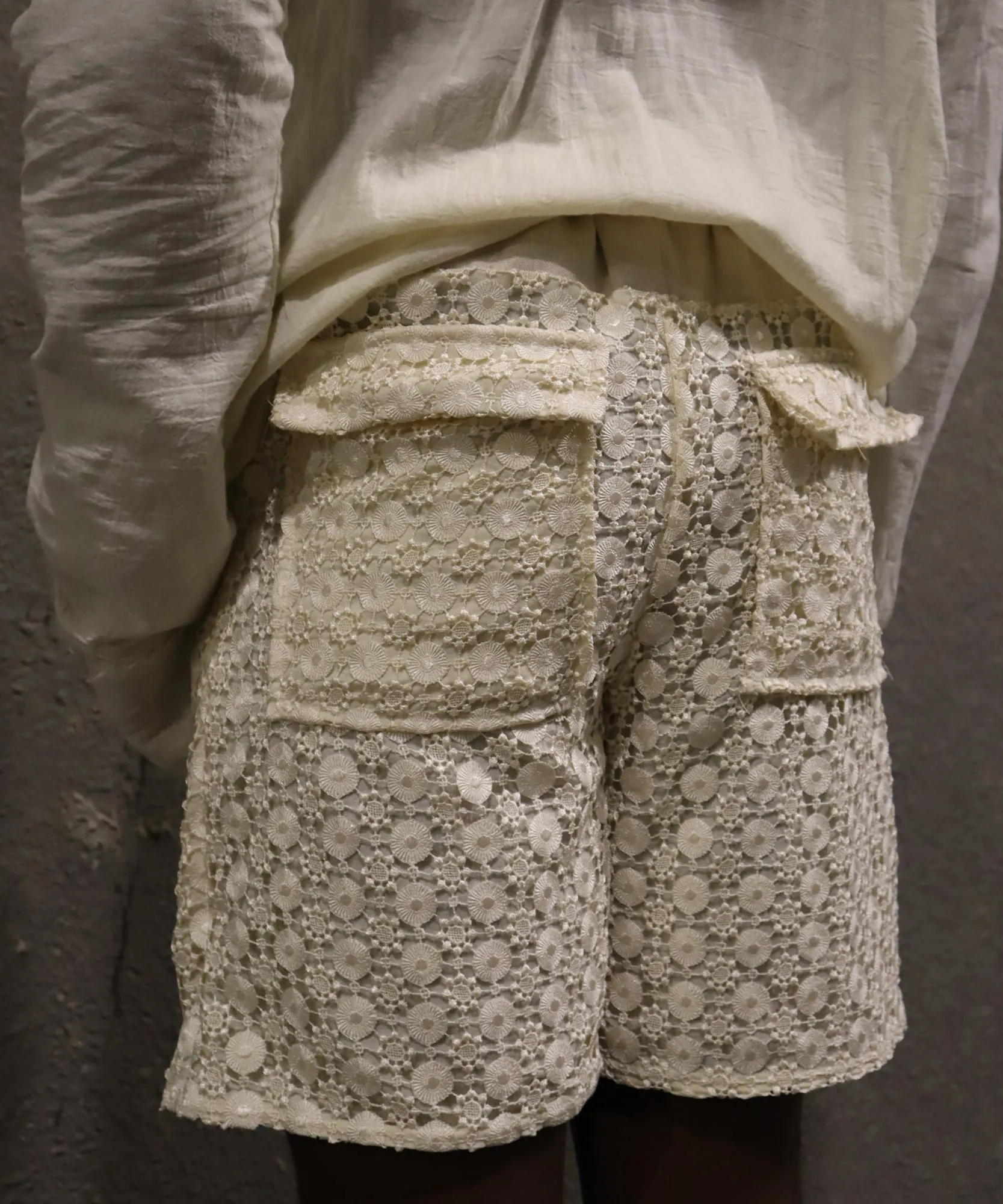 MESH SHORTS, TAN
