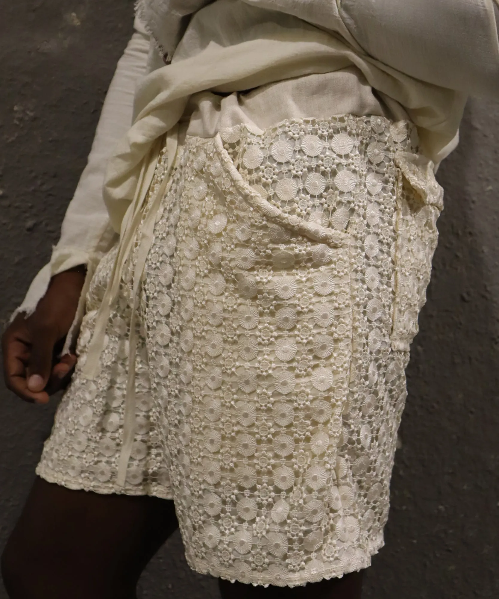 MESH SHORTS, TAN