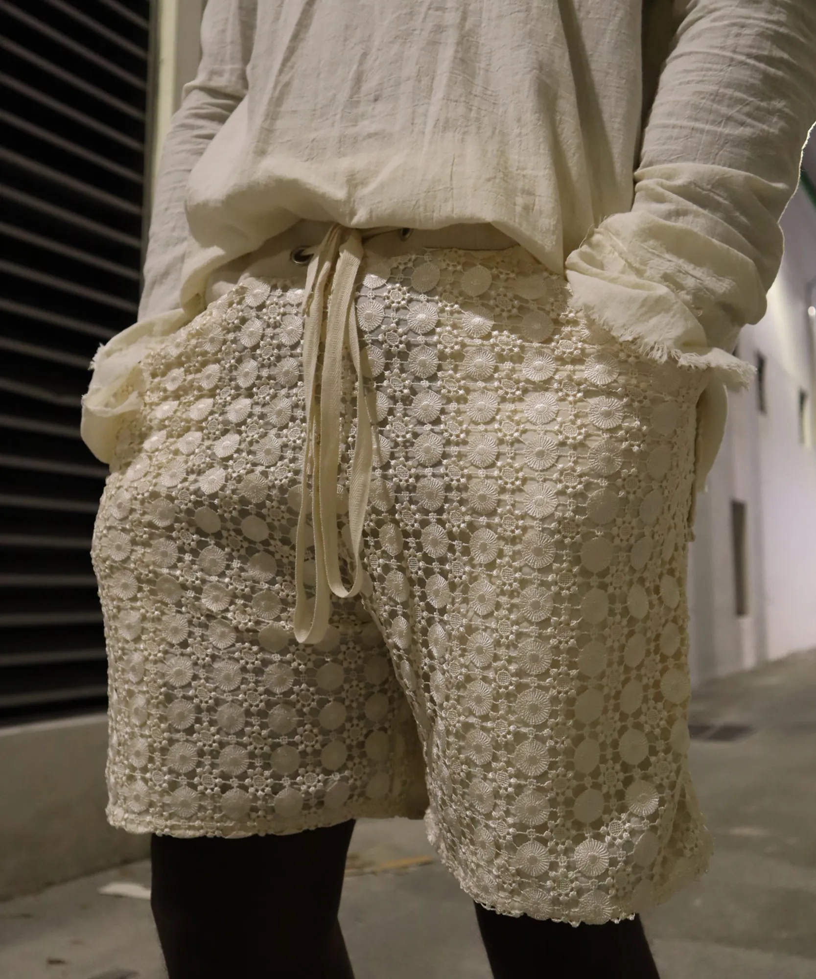 MESH SHORTS, TAN