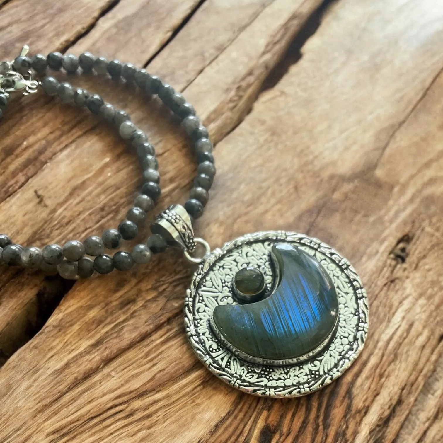 MOON Labradorite Sterling Silver overlay Pendant Necklace