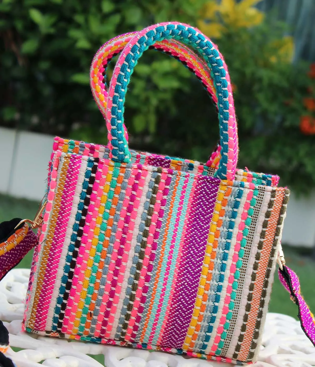 MULTIHUED WEAVED SMALL TOTE BAG