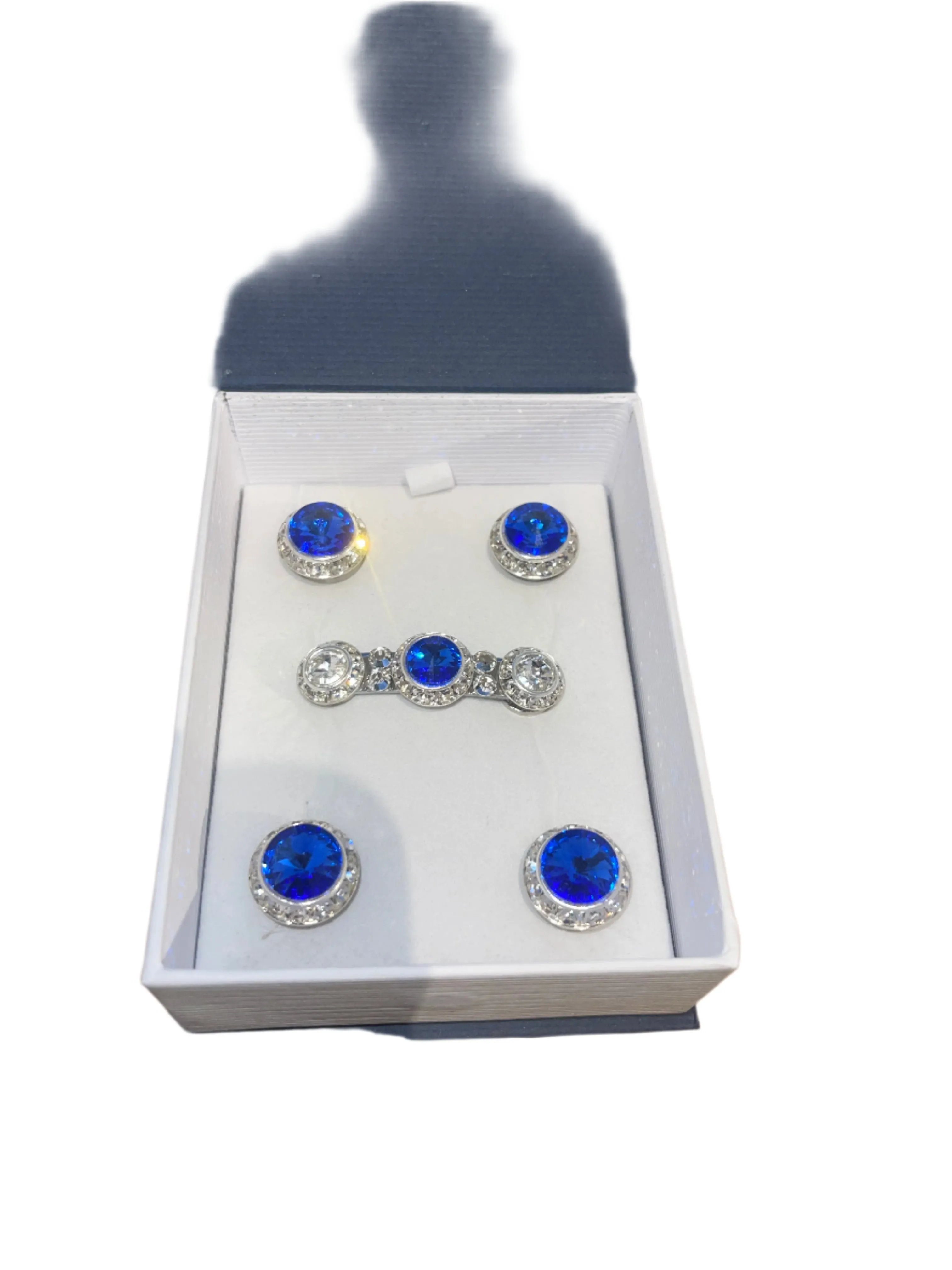 New, 5-Piece Hunt Seat, Crystal Magnet Set
