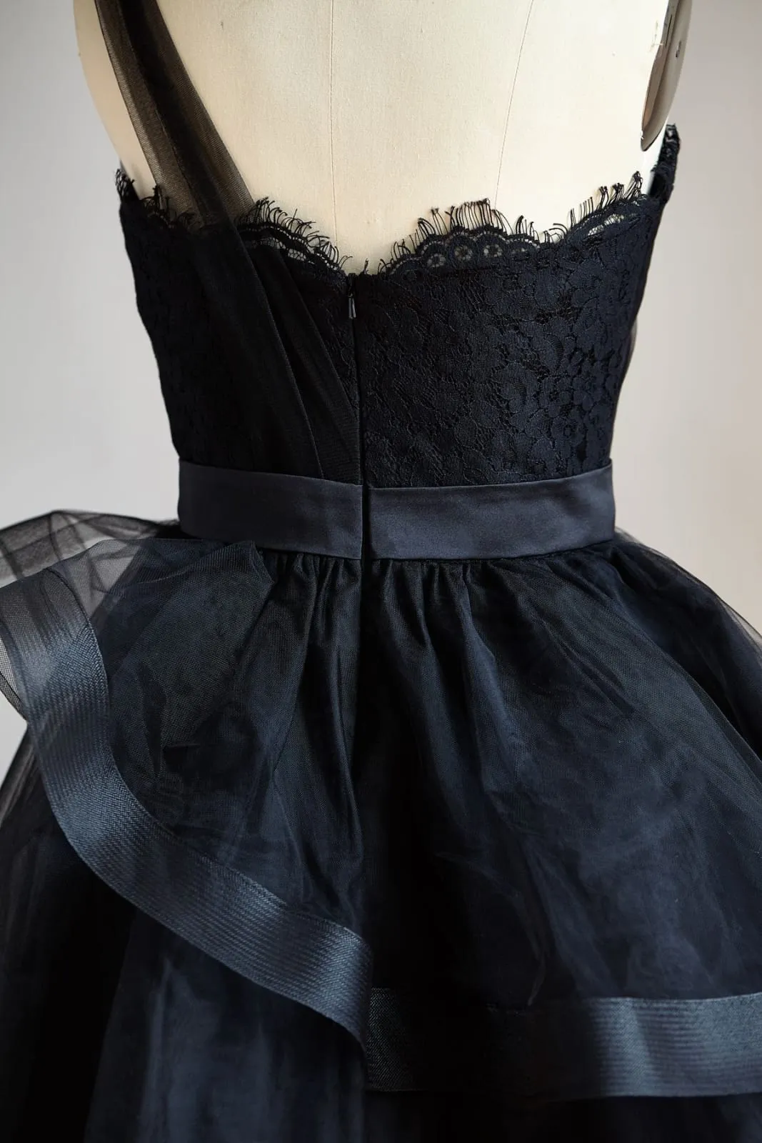 One Shoulder Black Lace Tulle Short Knee Prom Dress Cocktail Party Dress