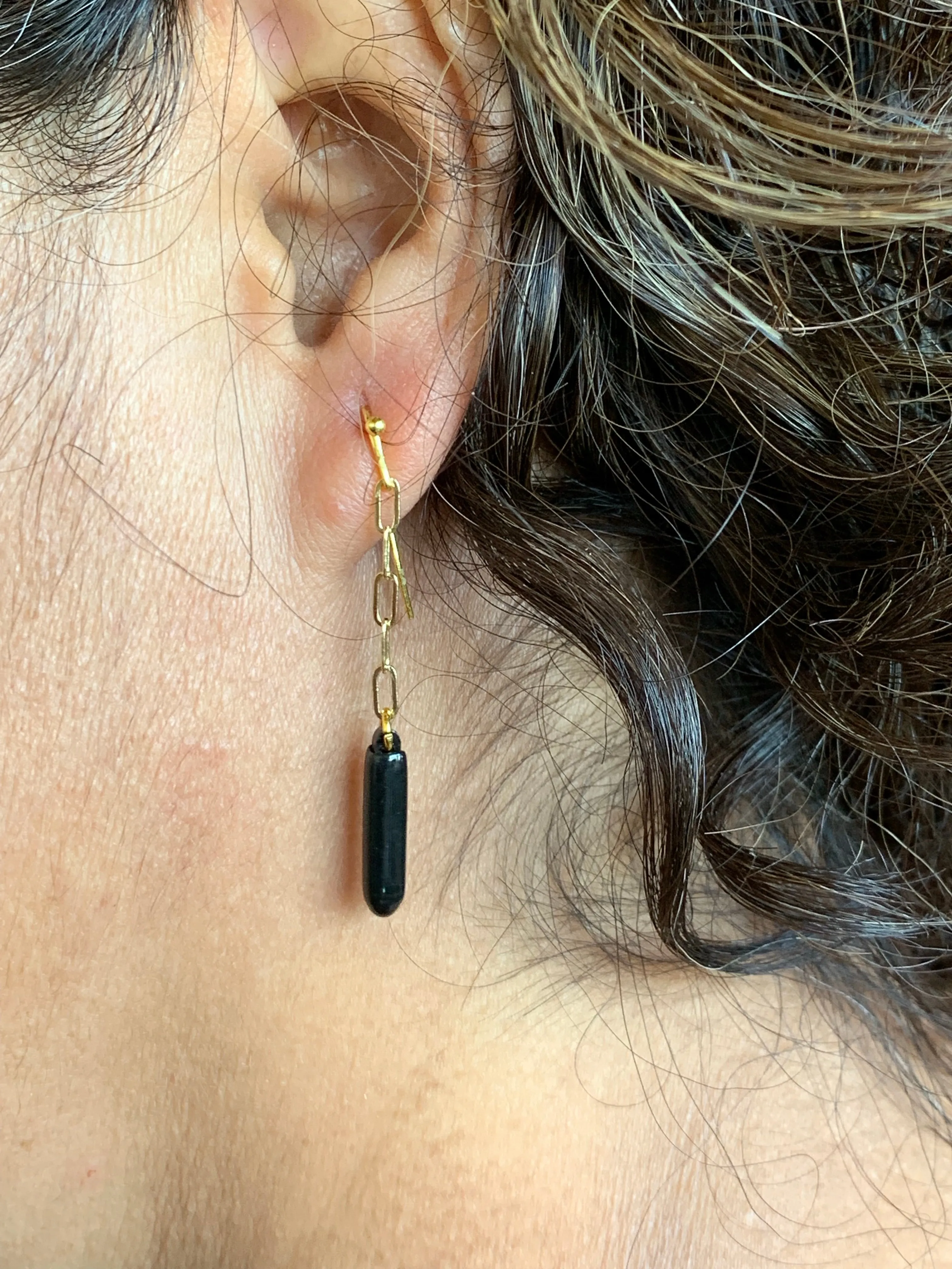 Onyx Dangle